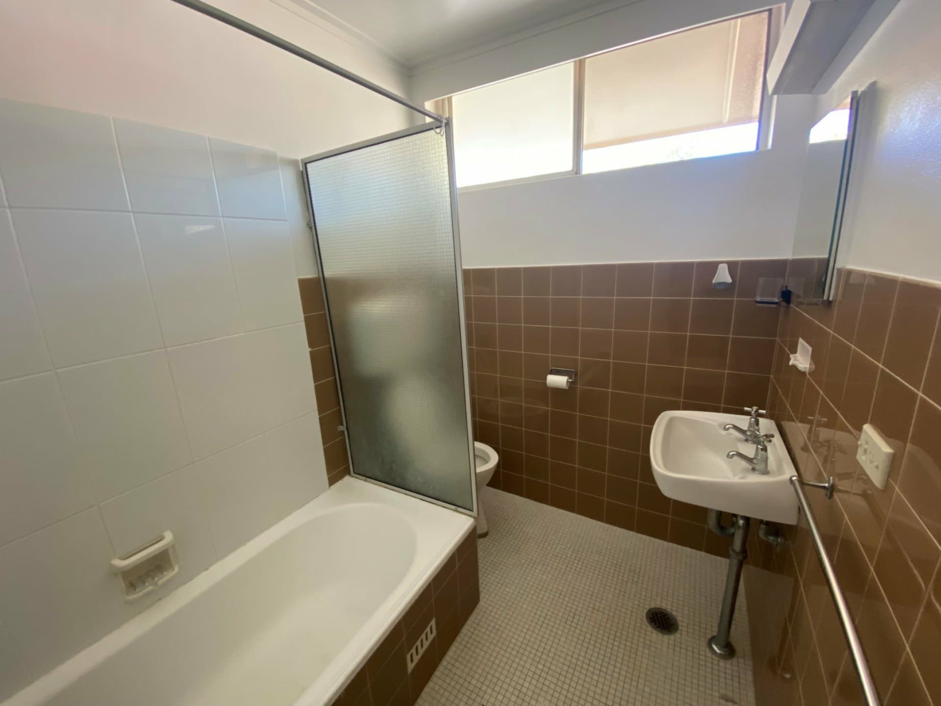 Unit 6/6 Golf Street, East Tamworth, East Tamworth - Image 1