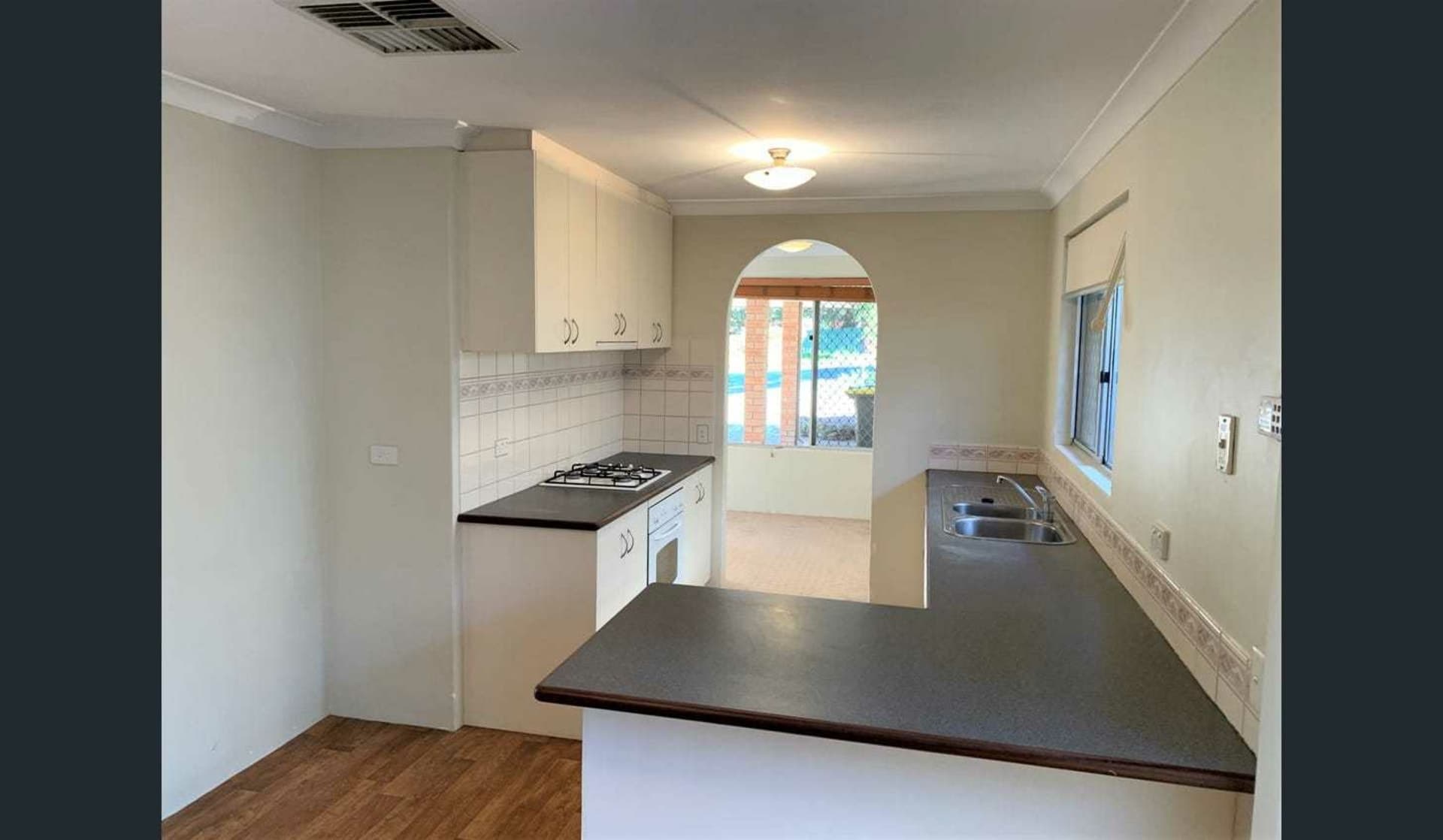 9 Balmoral St East Victoria Park WA, East Victoria Park - Thumbnail 2