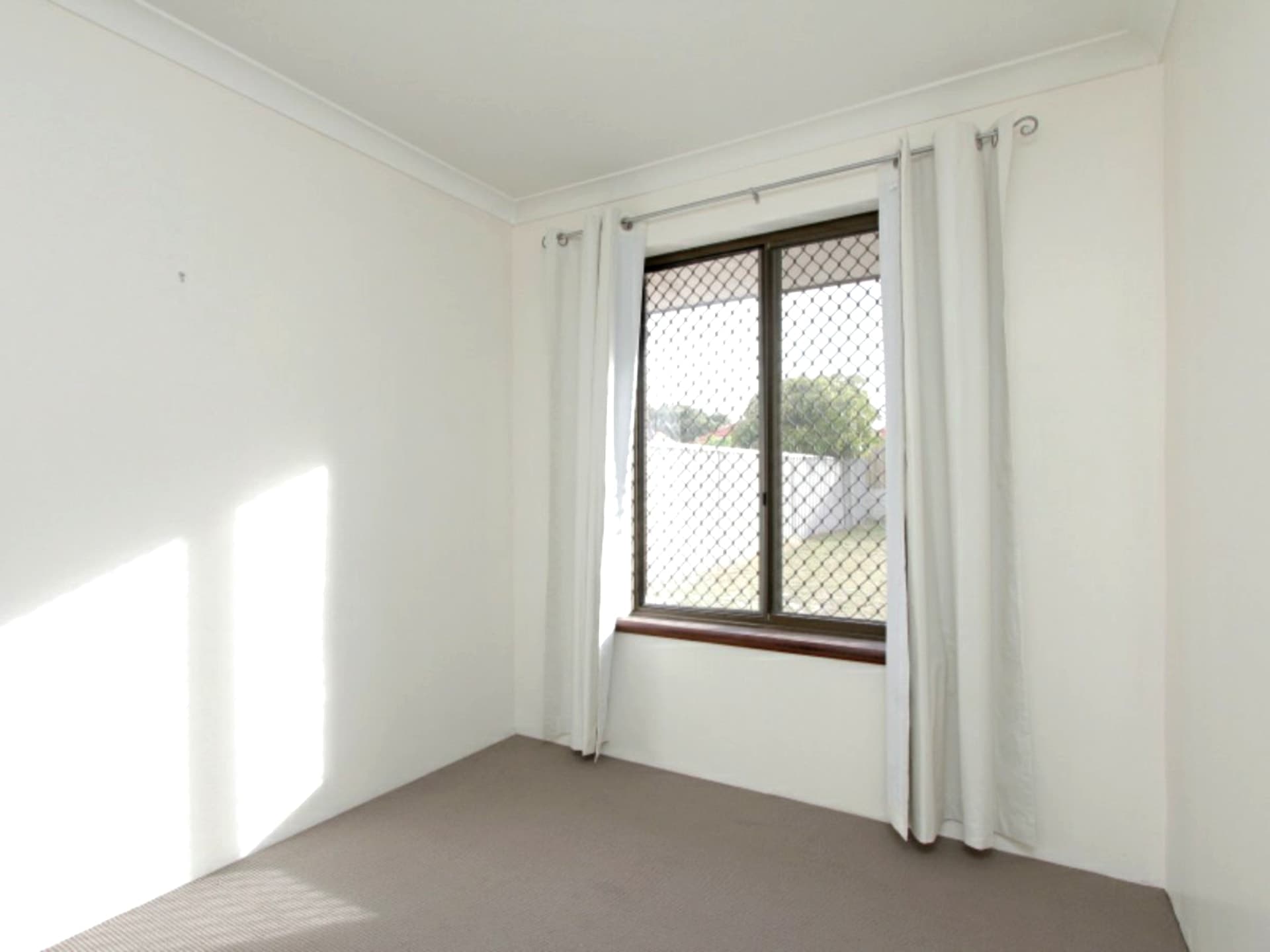 115B Beatty Avenue East Victoria Park WA, East Victoria Park - Thumbnail 2
