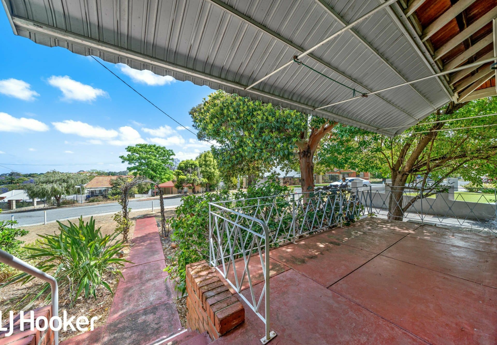 8 Plummer Street East Victoria Park WA, East Victoria Park - Thumbnail 2