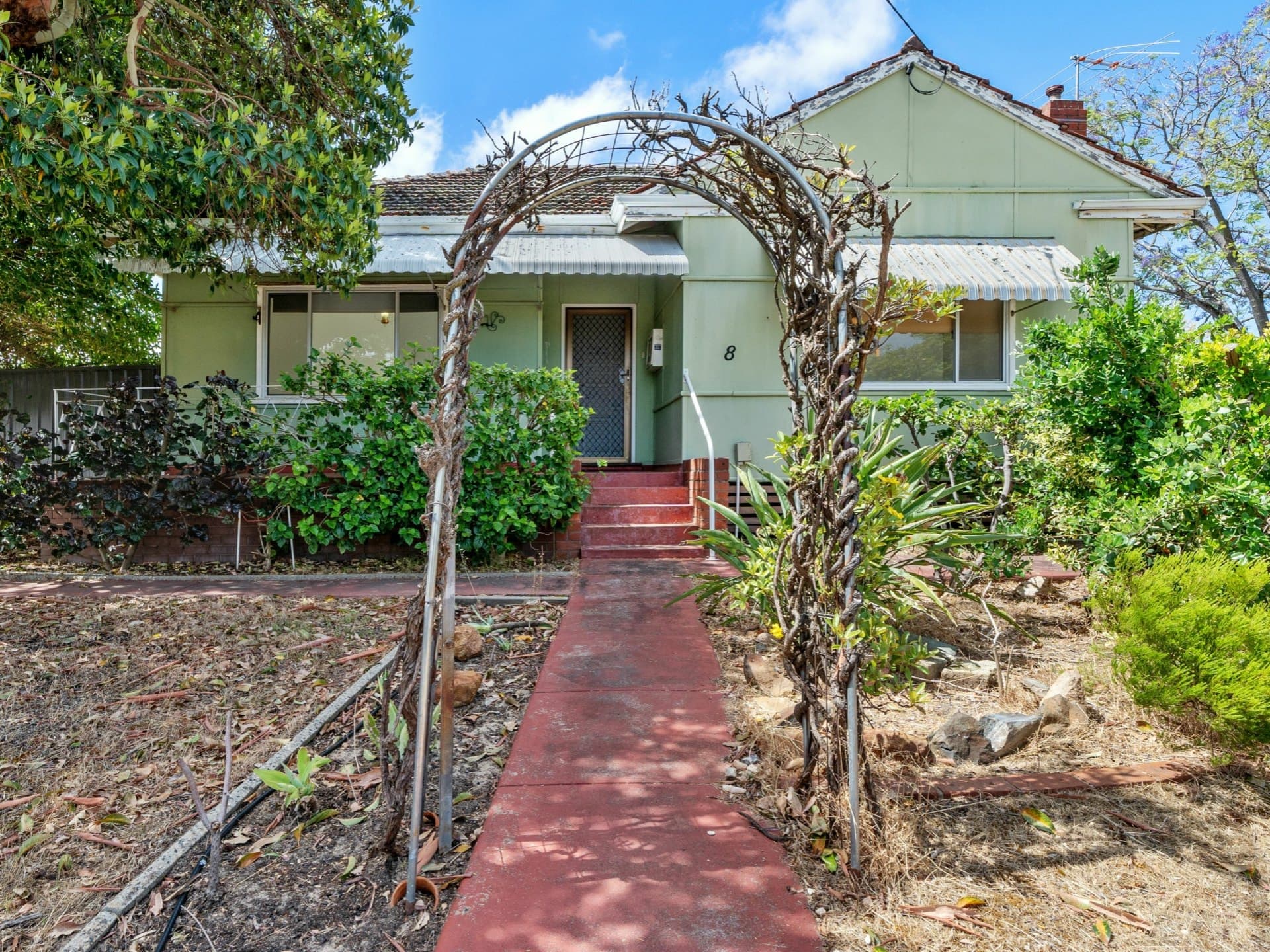 8 Plummer Street East Victoria Park WA, East Victoria Park - Image 1