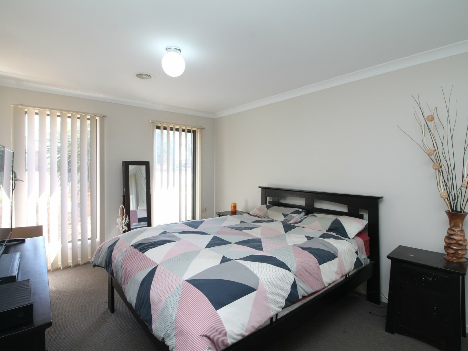 1 Eastern View Drive Eastwood VIC, Eastwood - Thumbnail 4