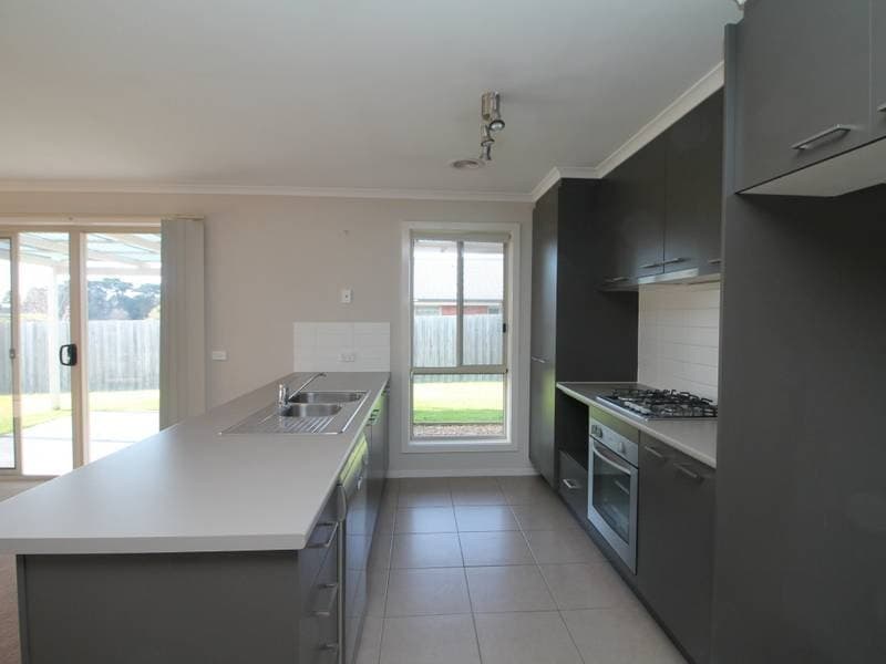 38 Flinns Road Eastwood VIC, Eastwood - Thumbnail 3