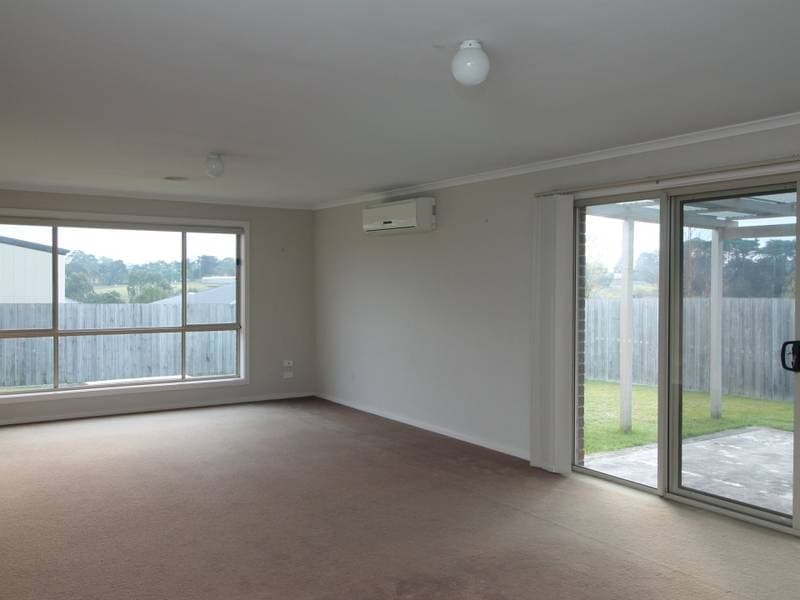 38 Flinns Road Eastwood VIC, Eastwood - Thumbnail 4