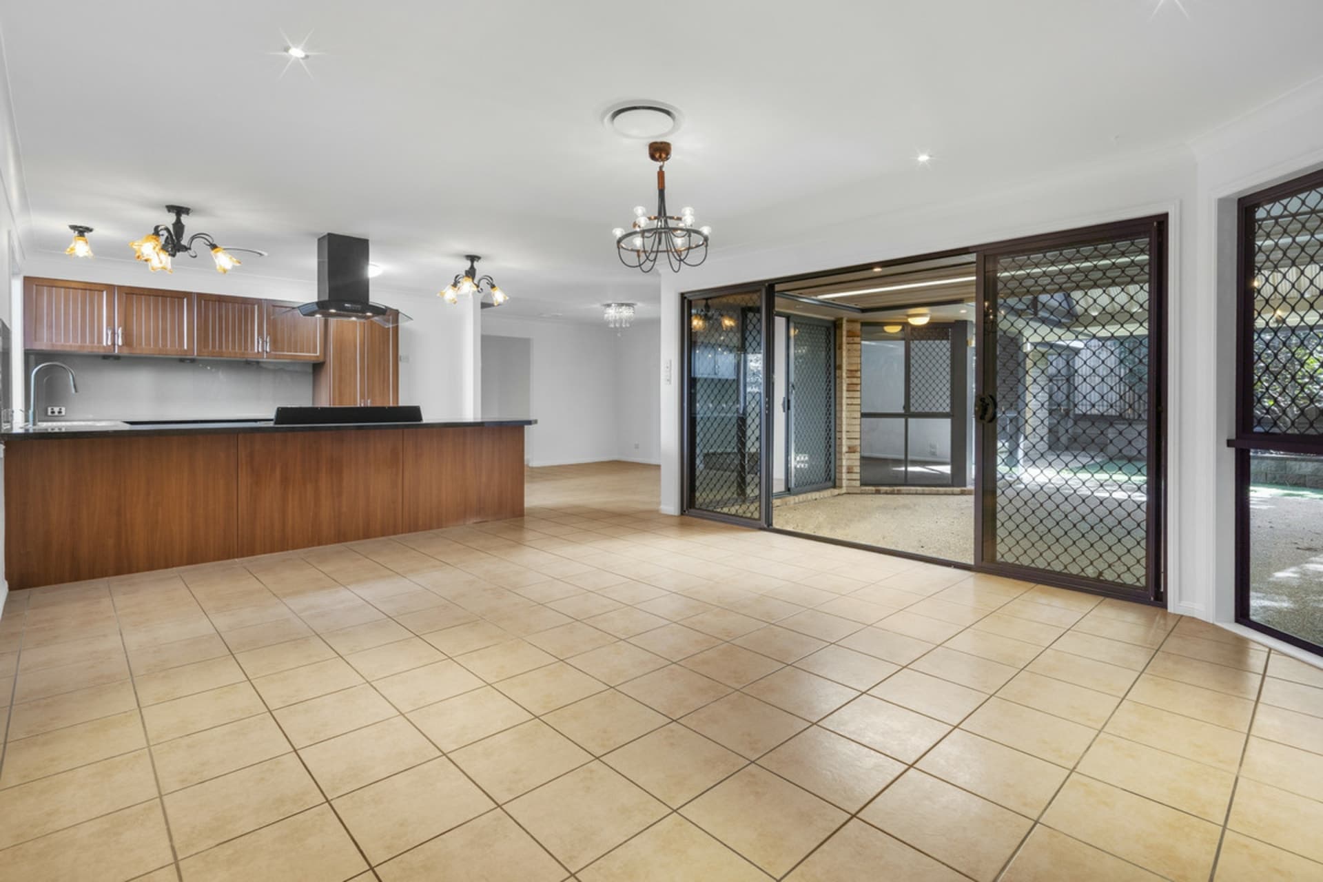 12 Altissimo Court Eatons Hill QLD, Eatons Hill - Thumbnail 3