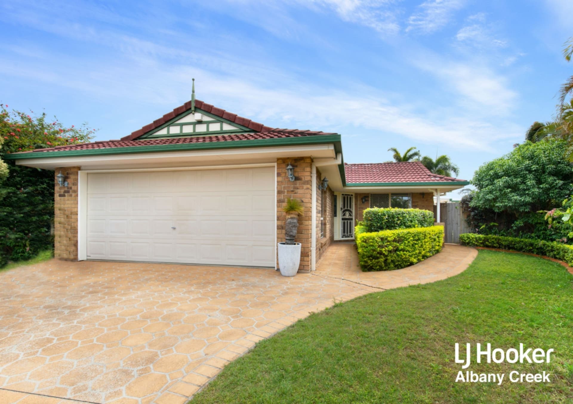 16 Janna Court Eatons Hill QLD, Eatons Hill - Thumbnail 2