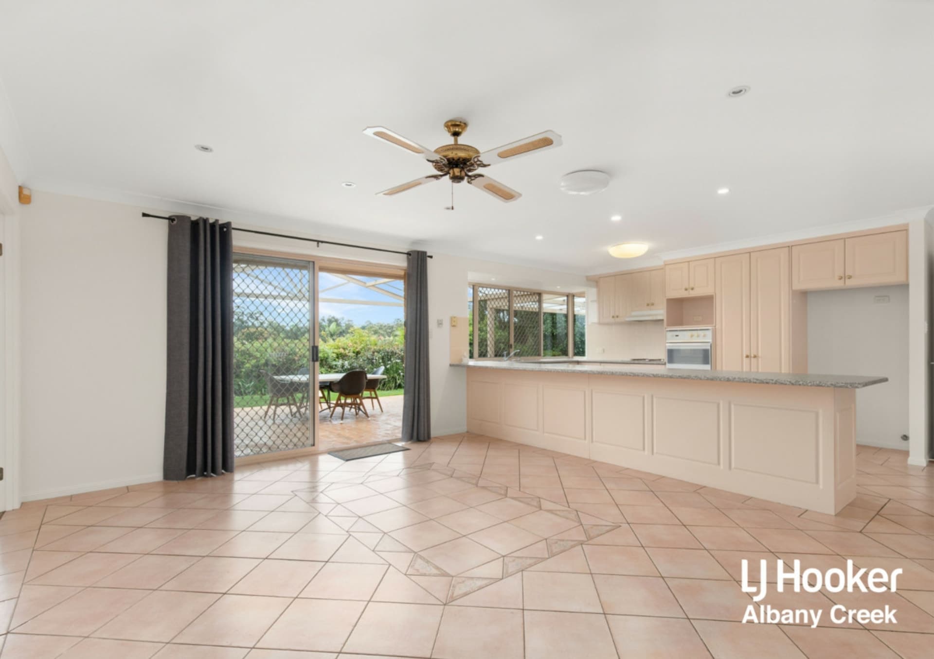 16 Janna Court Eatons Hill QLD, Eatons Hill - Thumbnail 7