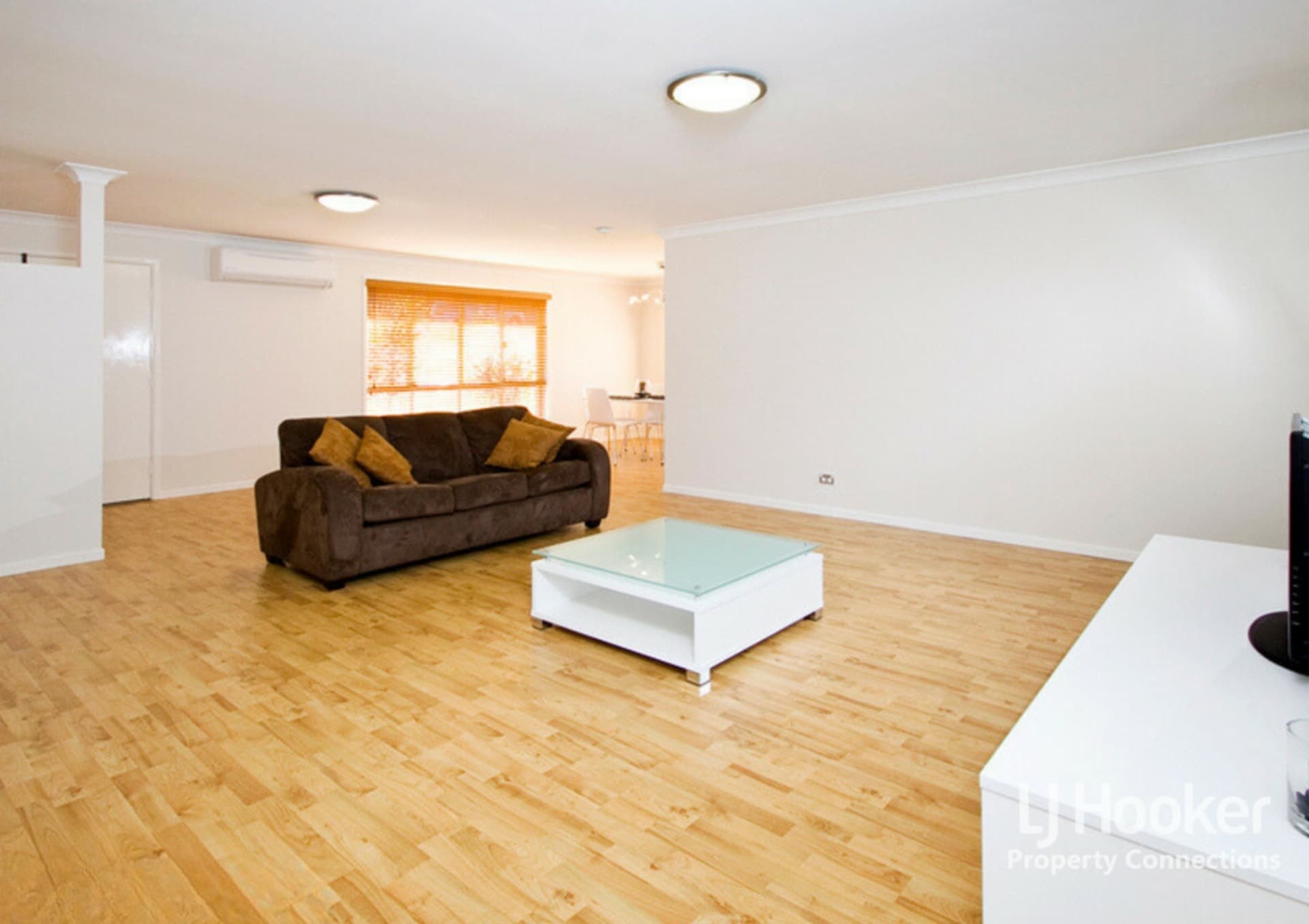 6 Ophelia Crescent Eatons Hill QLD, Eatons Hill - Thumbnail 3