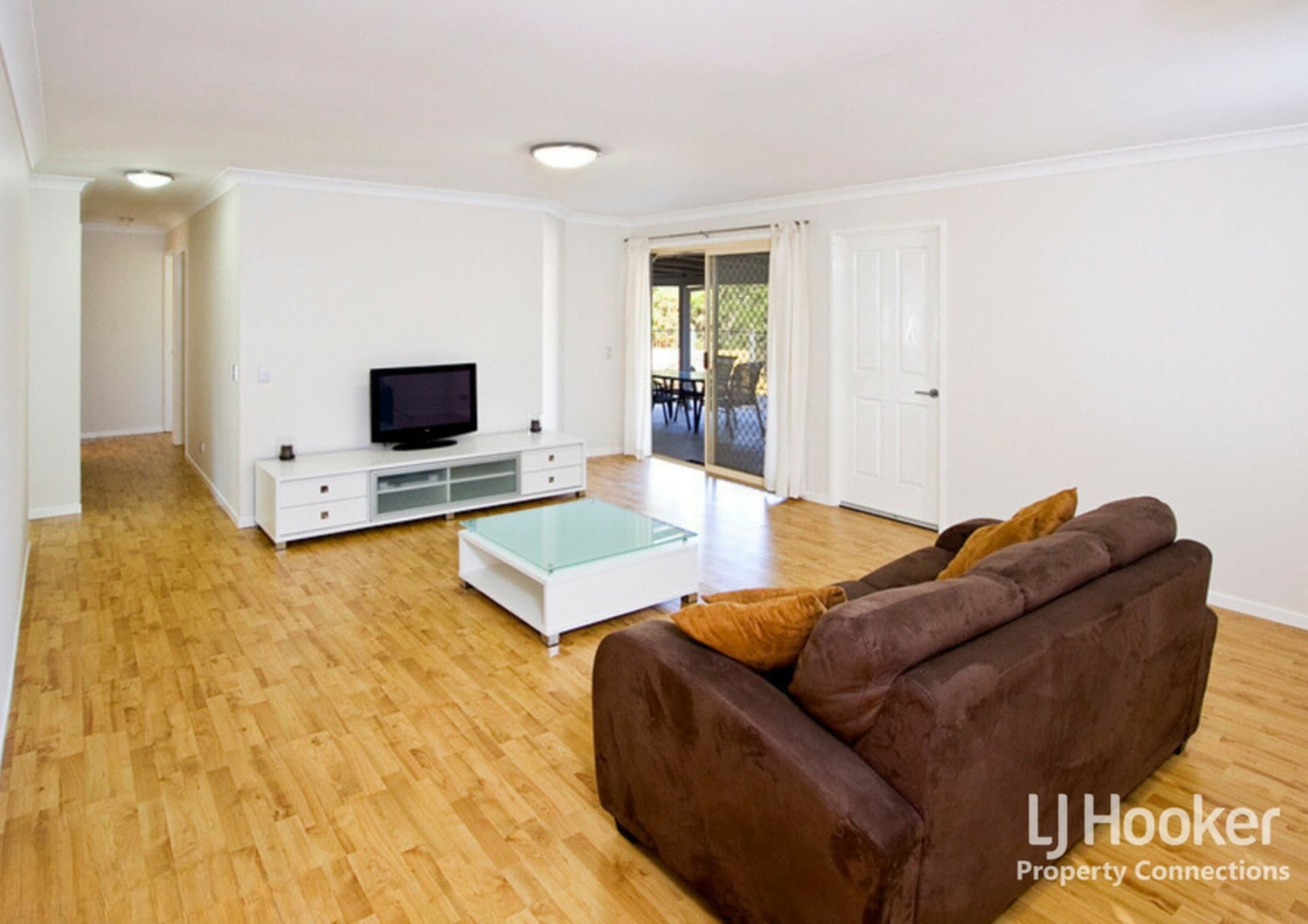 6 Ophelia Crescent Eatons Hill QLD, Eatons Hill - Thumbnail 4