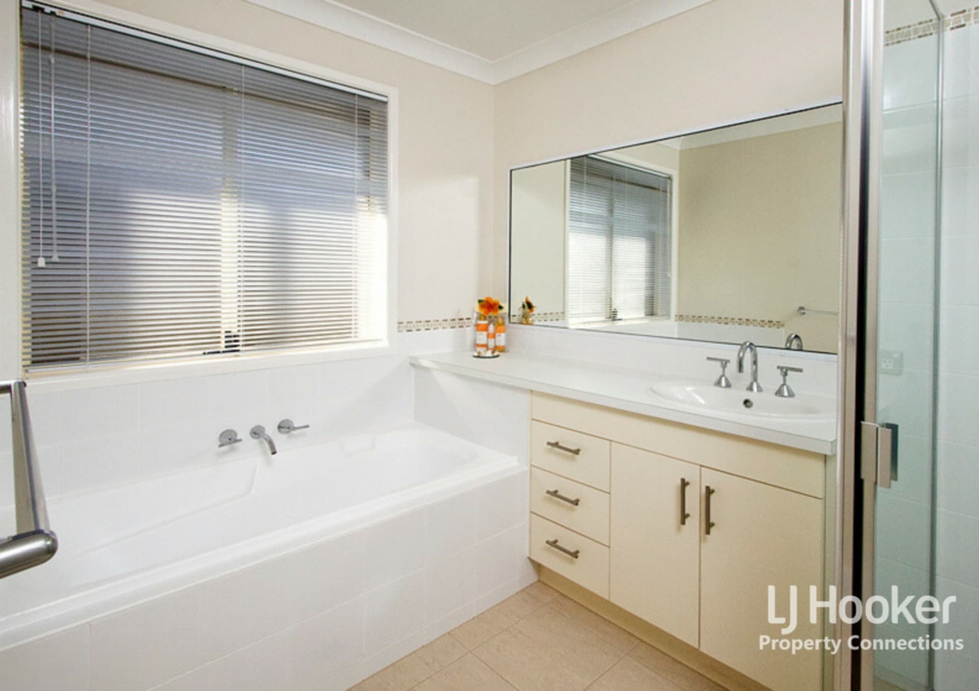 6 Ophelia Crescent Eatons Hill QLD, Eatons Hill - Thumbnail 7