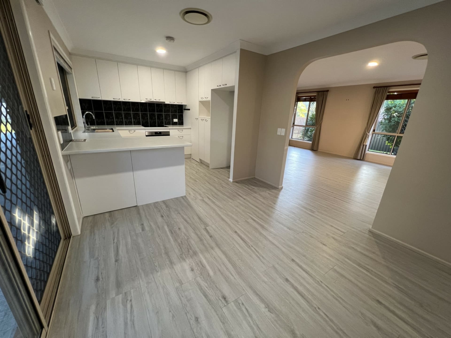 10 Janna Court Eatons Hill QLD, Eatons Hill - Thumbnail 4