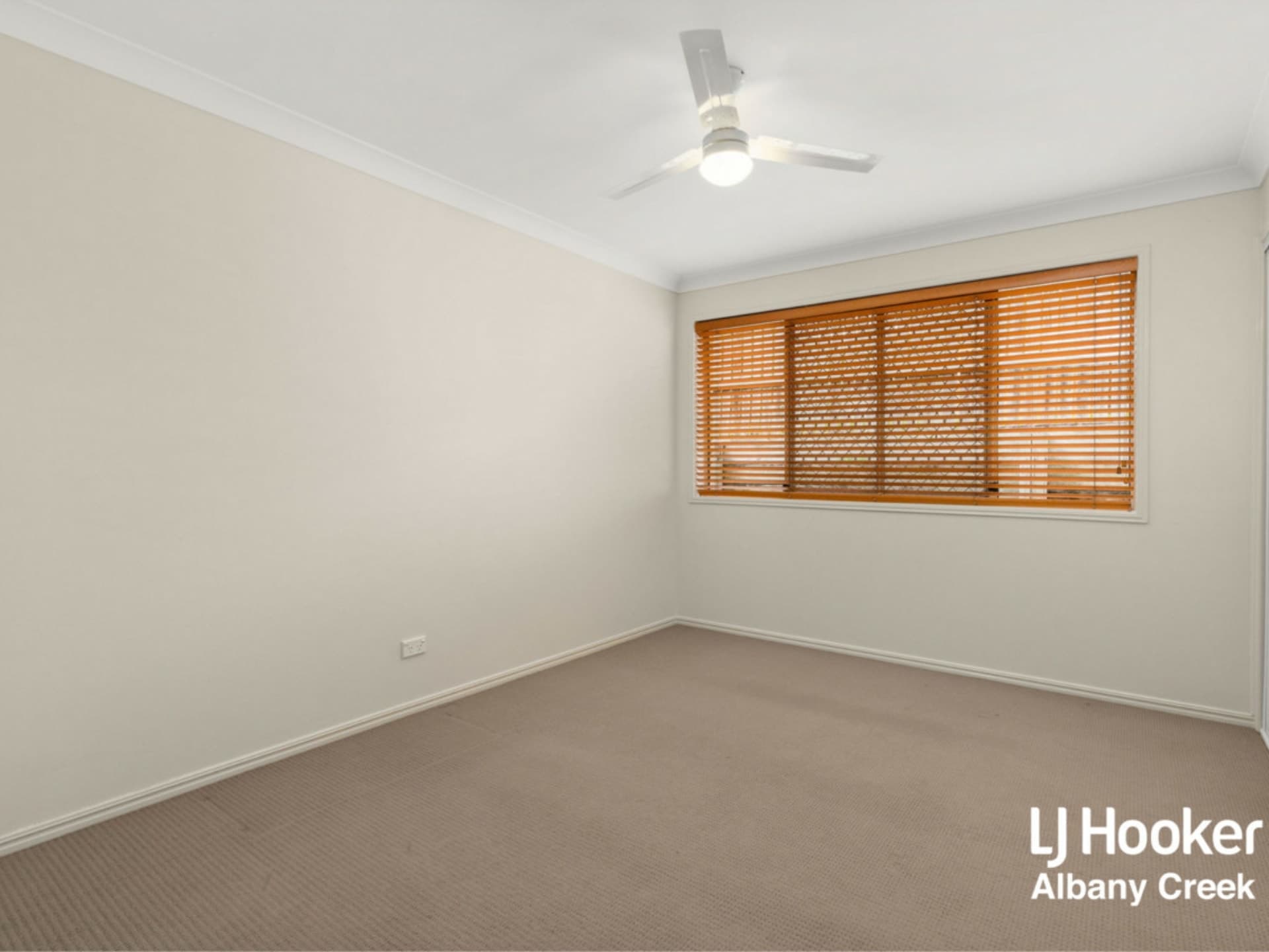 27 Marina Court Eatons Hill QLD, Eatons Hill - Thumbnail 4