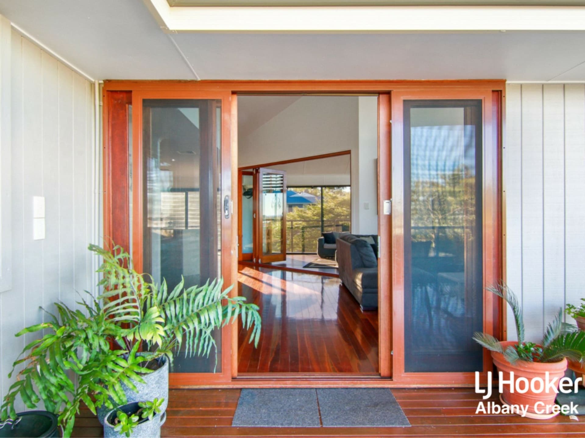16 Rothschild Street Eatons Hill QLD, Eatons Hill - Thumbnail 2