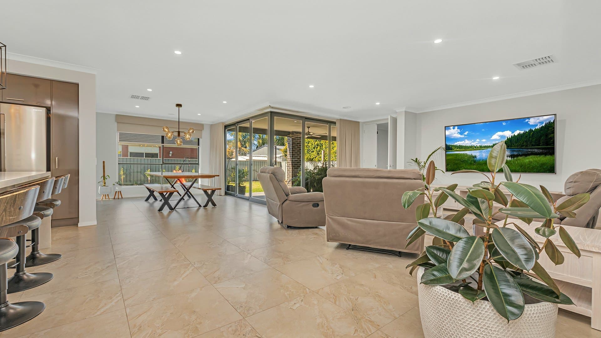11 James Street Echuca VIC, Echuca - Thumbnail 7