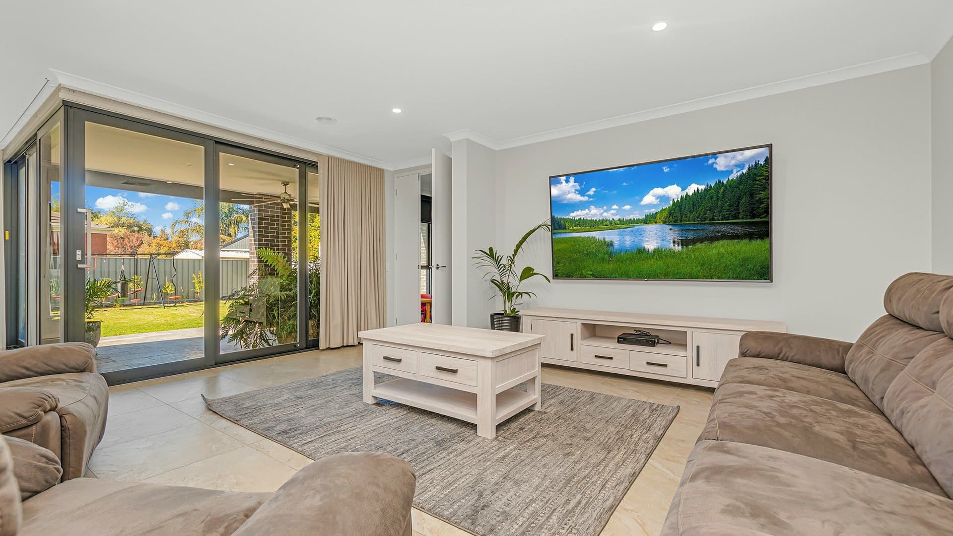 11 James Street Echuca VIC, Echuca - Thumbnail 8