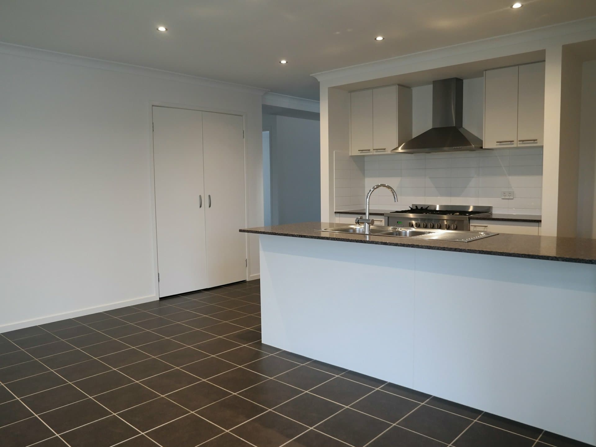 4 Cochrane Street Echuca VIC, Echuca - Thumbnail 4