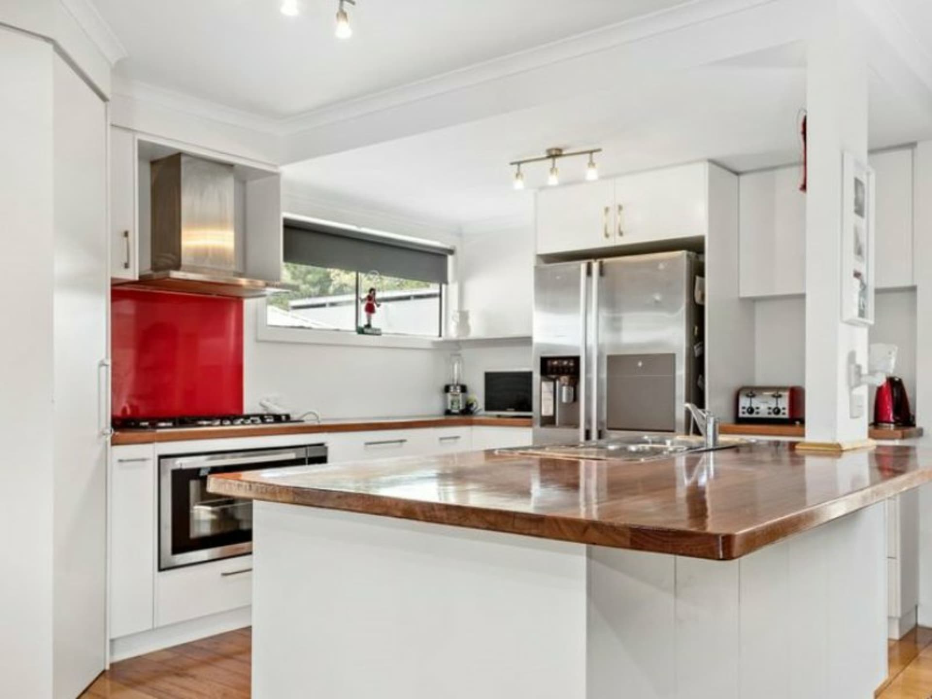 11 Boothman Street Echuca VIC, Echuca - Thumbnail 4