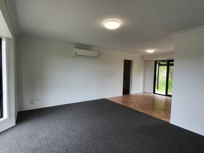 27 Kummara  Road Edens Landing QLD, Edens Landing - Thumbnail 2