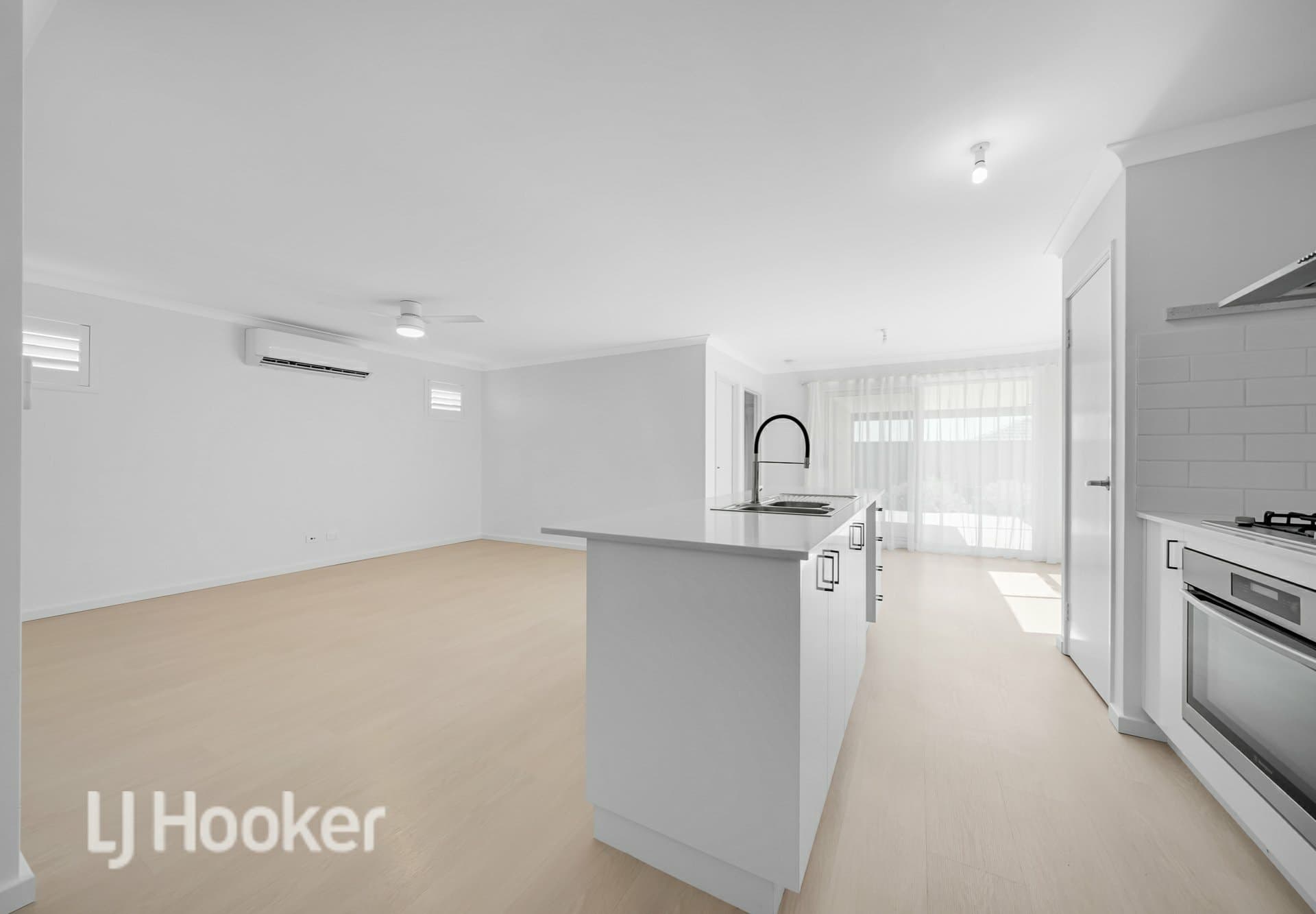8 Gamboge Street Eglinton WA, Eglinton - Thumbnail 7