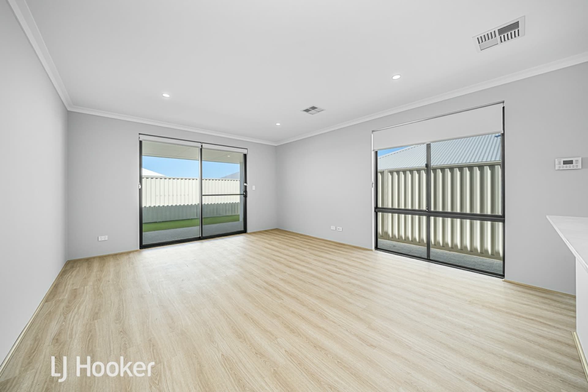 18 Mavericks Street Eglinton WA, Eglinton - Thumbnail 3