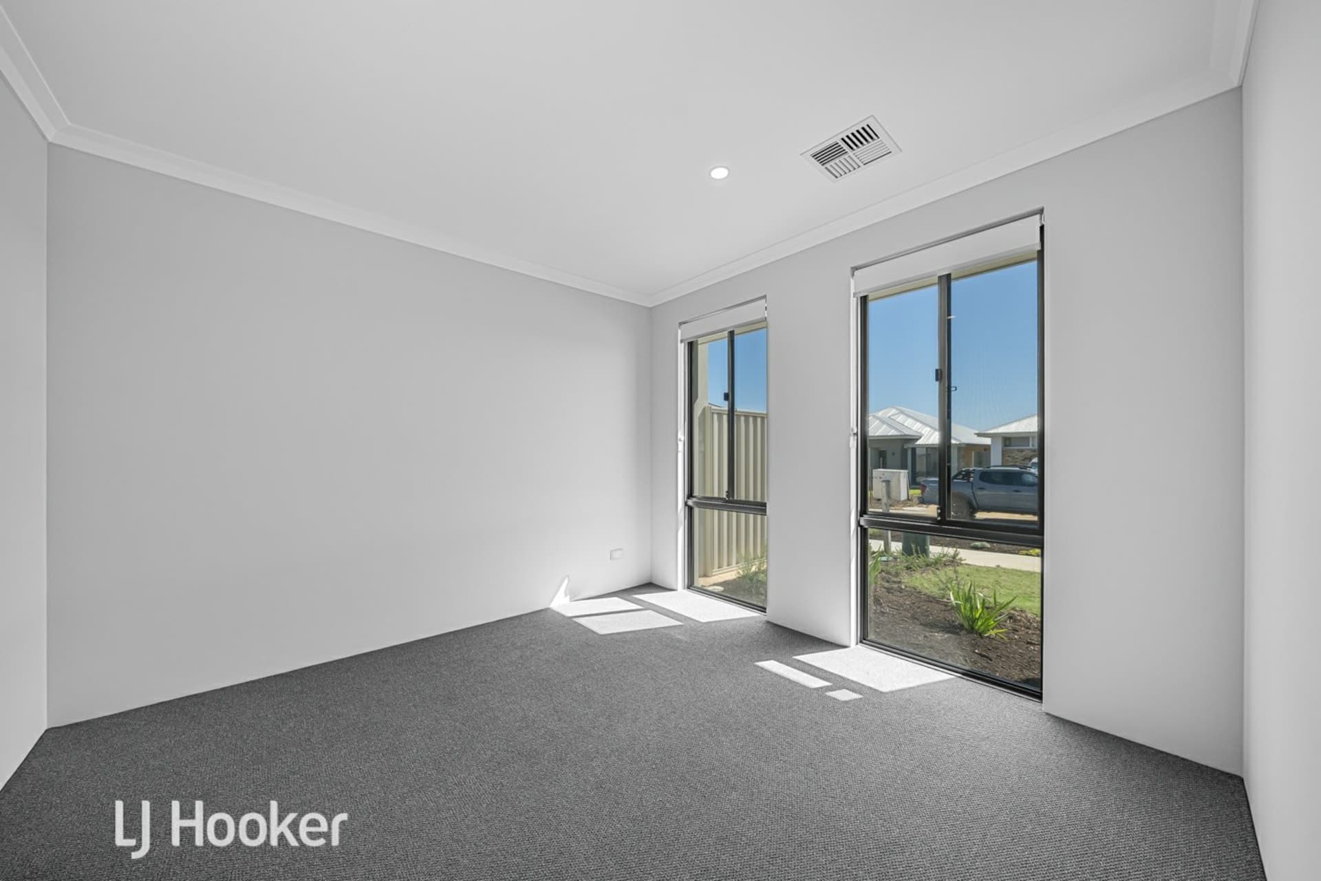 18 Mavericks Street Eglinton WA, Eglinton - Thumbnail 5