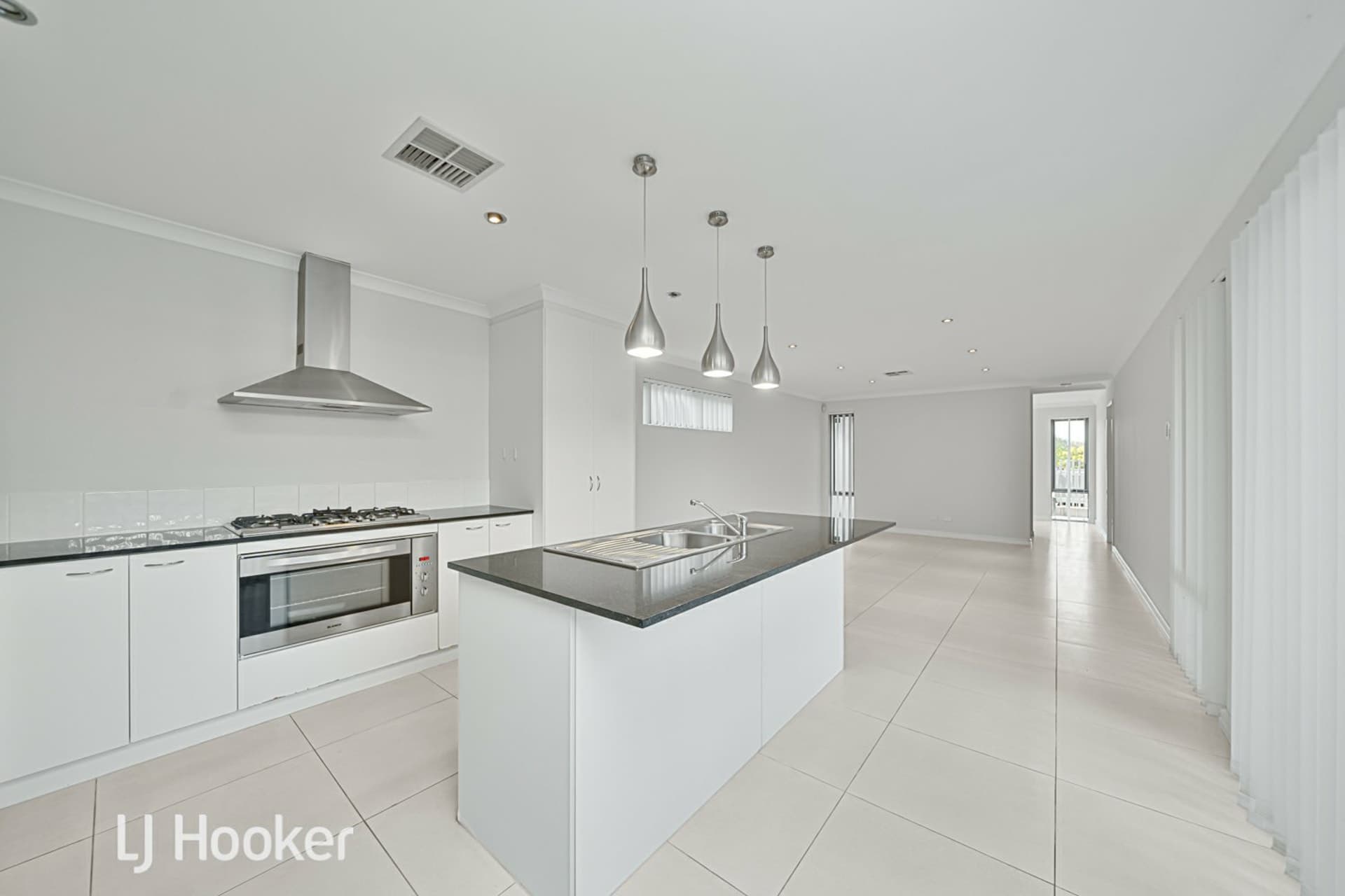 19 Patina Street Eglinton WA, Eglinton - Thumbnail 2