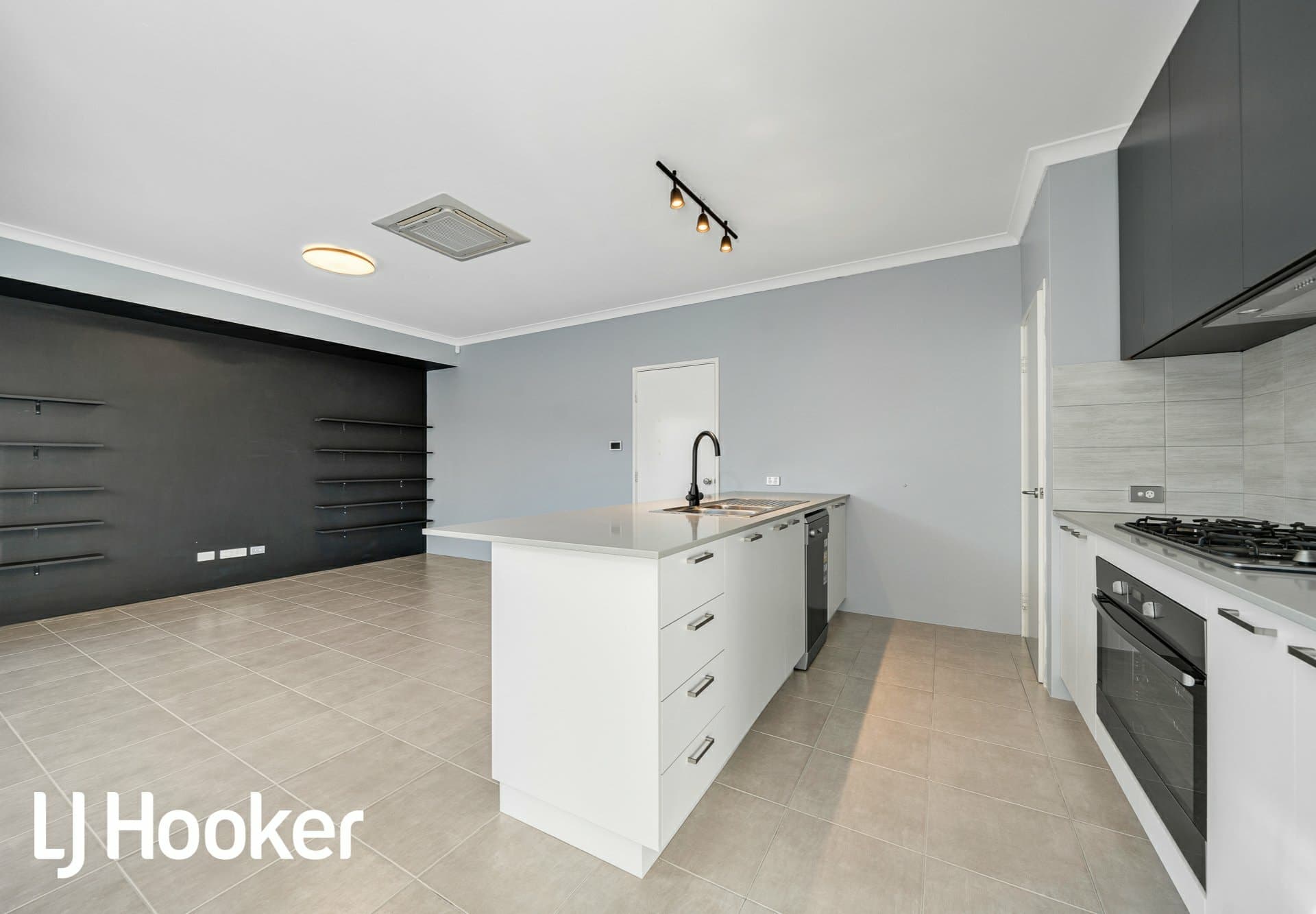 6 Equinox Avenue Eglinton WA, Eglinton - Thumbnail 5