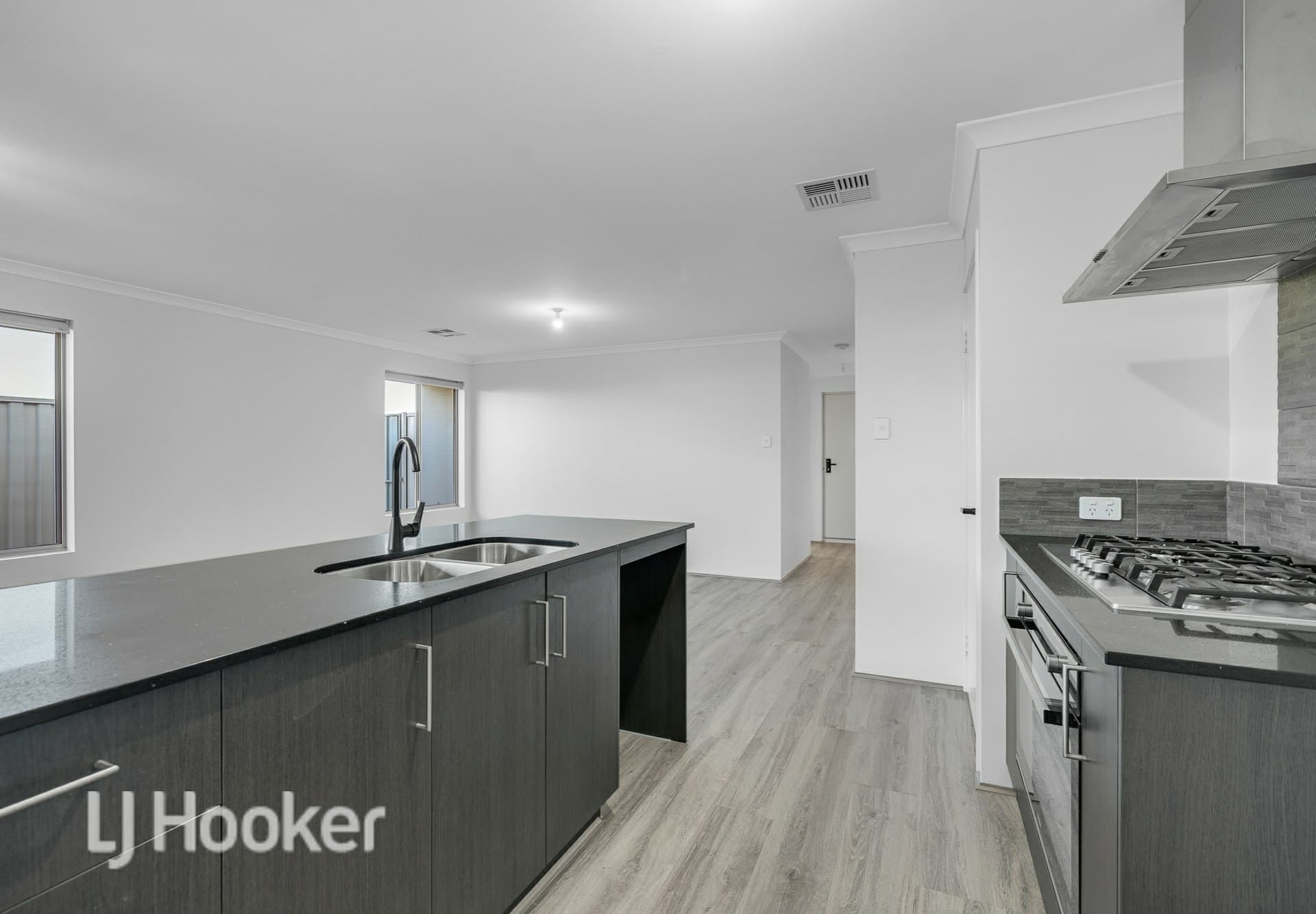 23 Isabelline Terrace Eglinton WA, Alkimos - Thumbnail 6