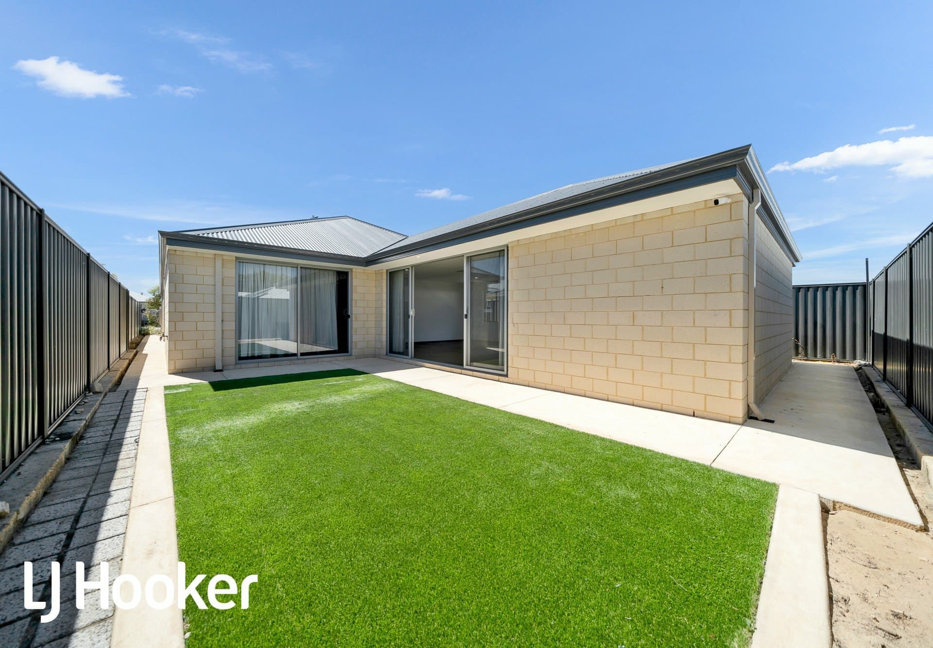 18 Glisten Chase Eglinton WA, Eglinton - Image 1