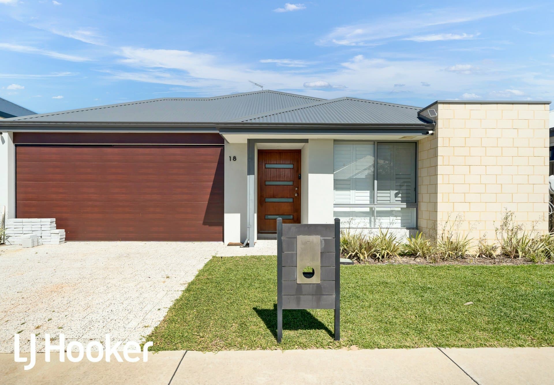 18 Glisten Chase Eglinton WA, Eglinton - Thumbnail 2