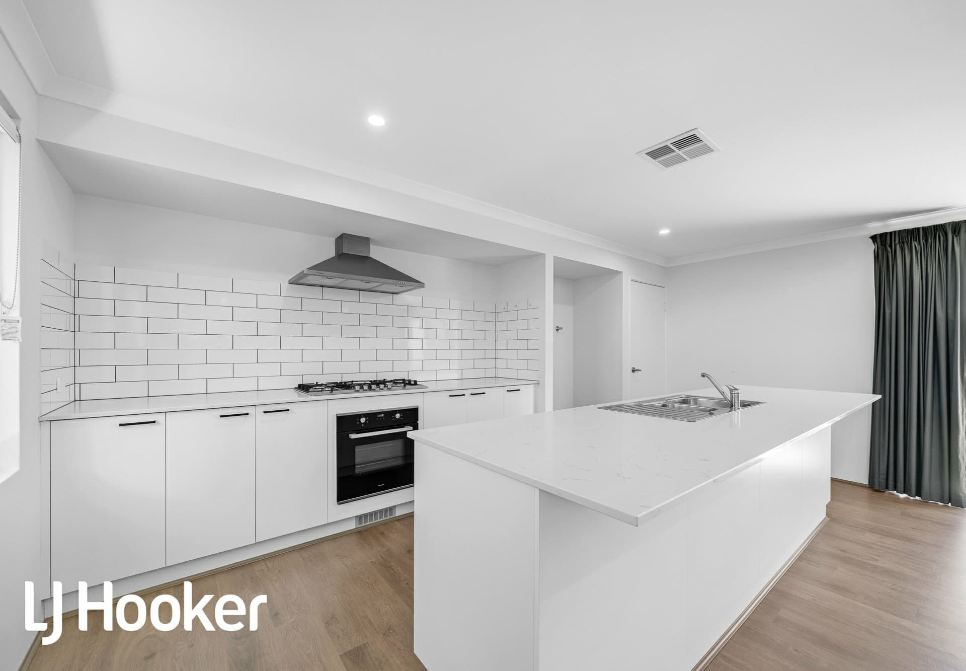 18 Glisten Chase Eglinton WA, Eglinton - Thumbnail 3