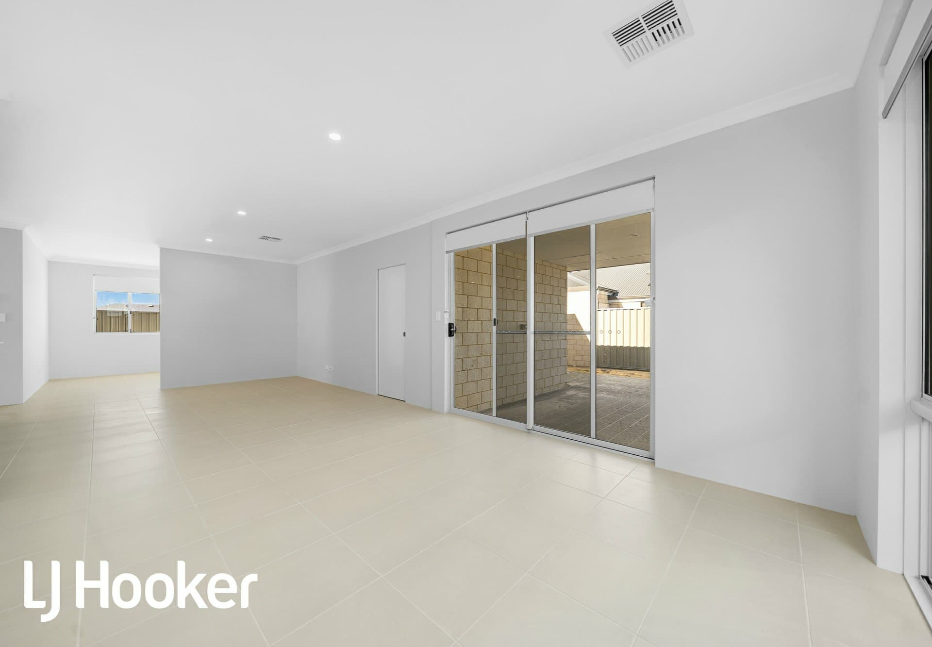 119 Leeward Avenue Eglinton WA, Eglinton - Thumbnail 7