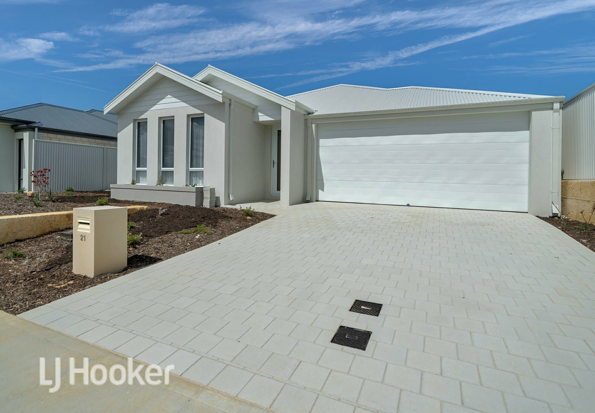 21 Hopetoun Drive Eglinton WA, Eglinton - Image 1