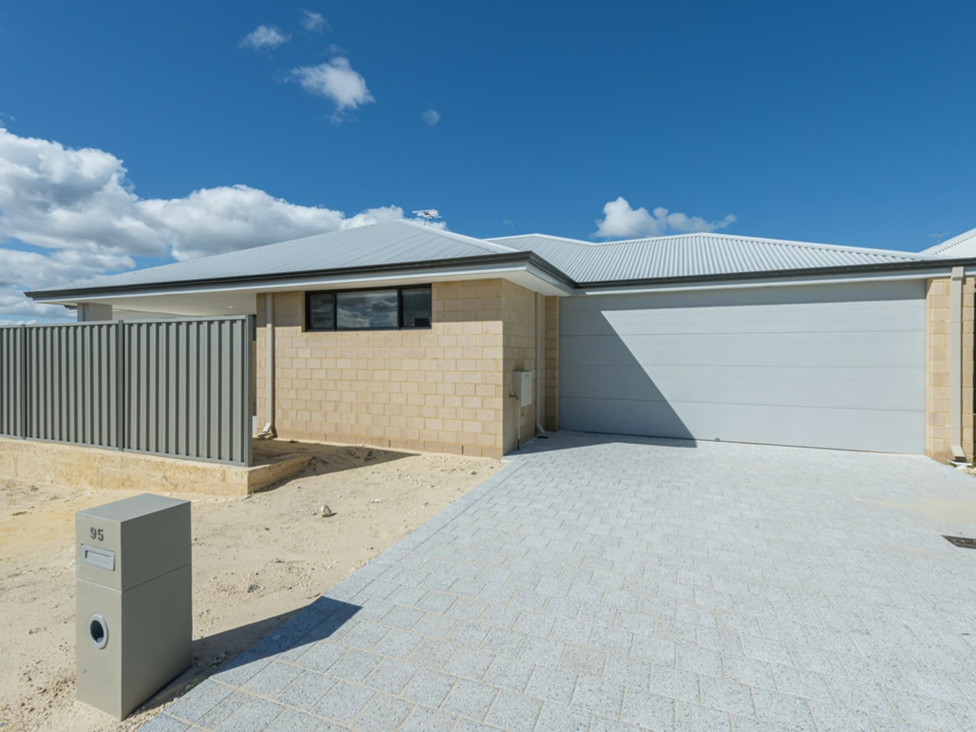 95 Leeward Avenue Eglinton WA, Eglinton - Thumbnail 4