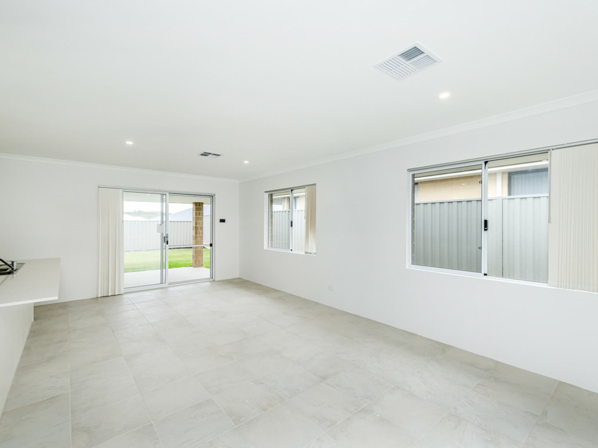 17 Troubridge Approach Eglinton WA, Eglinton - Thumbnail 7
