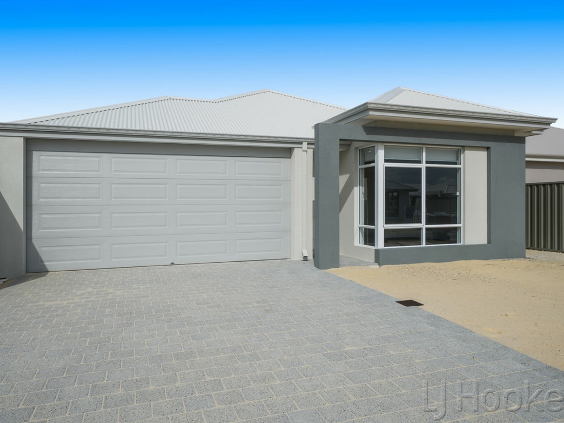28 Reevesby Street Eglinton WA, Eglinton - Thumbnail 2
