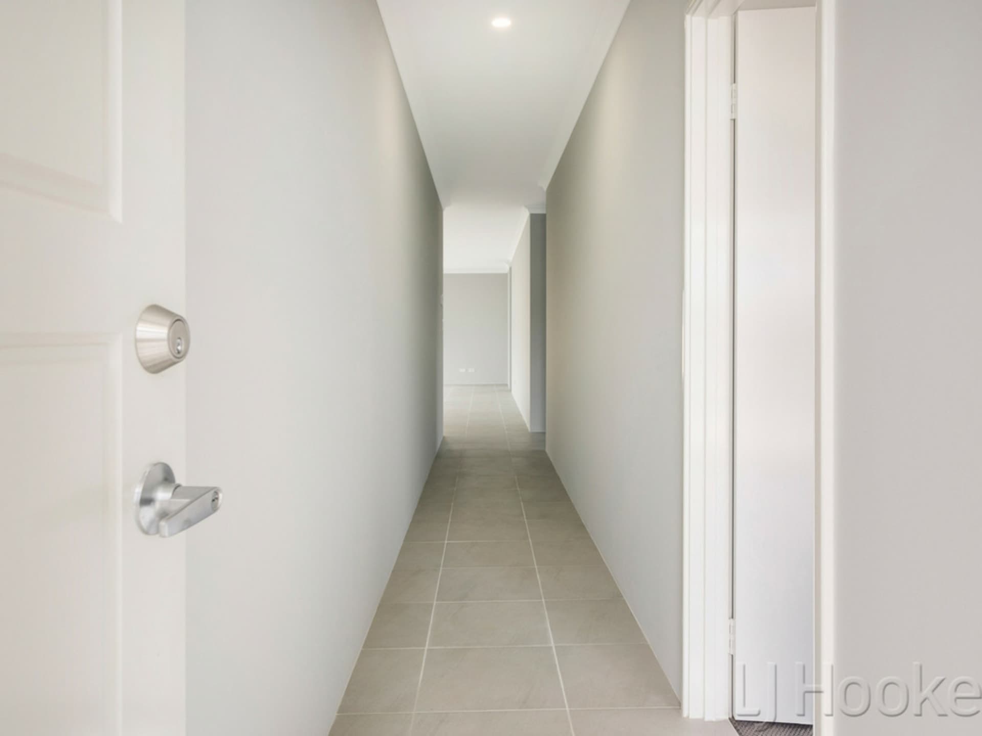 28 Reevesby Street Eglinton WA, Eglinton - Thumbnail 5