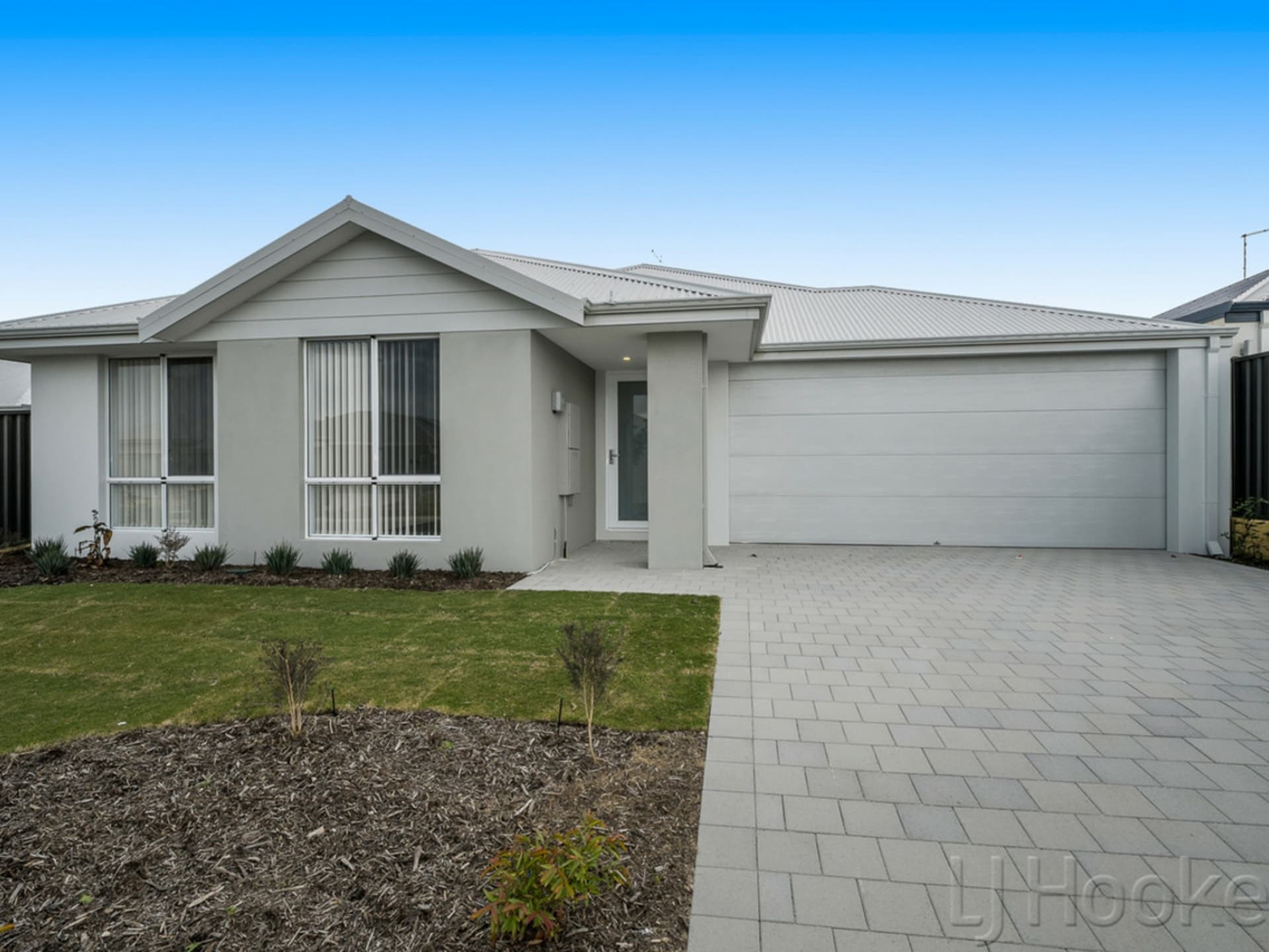 15 Lorikeet Approach Eglinton WA, Eglinton - Image 1