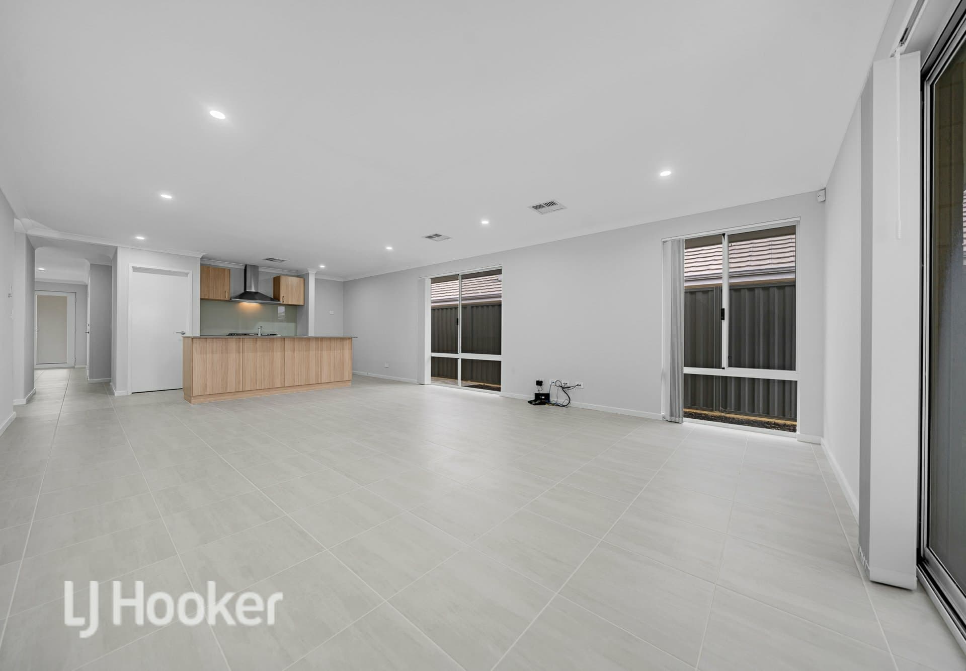 24 Genesis Road Eglinton WA, Eglinton - Thumbnail 8