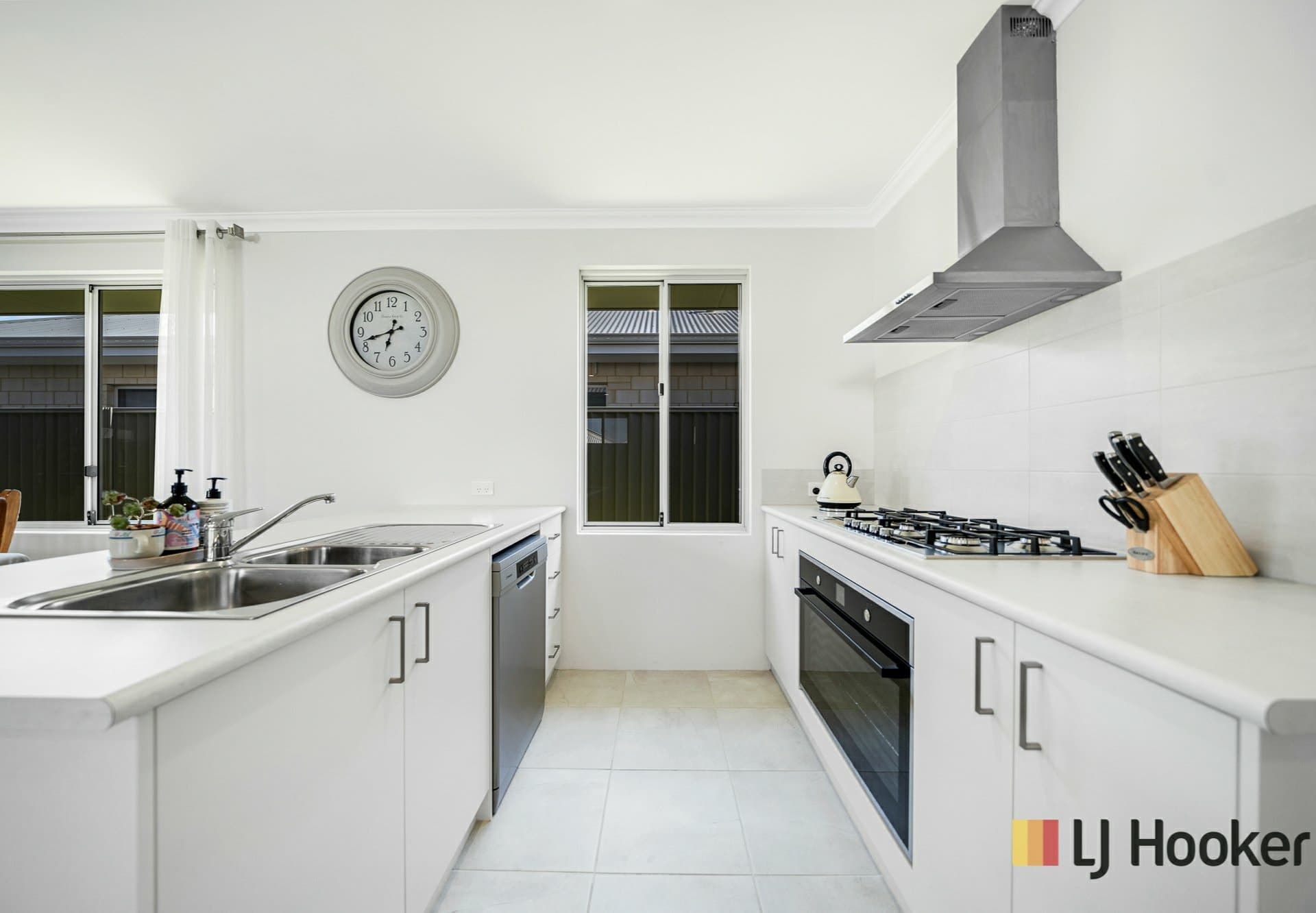3 Aureolin Road Eglinton WA, Eglinton - Thumbnail 3