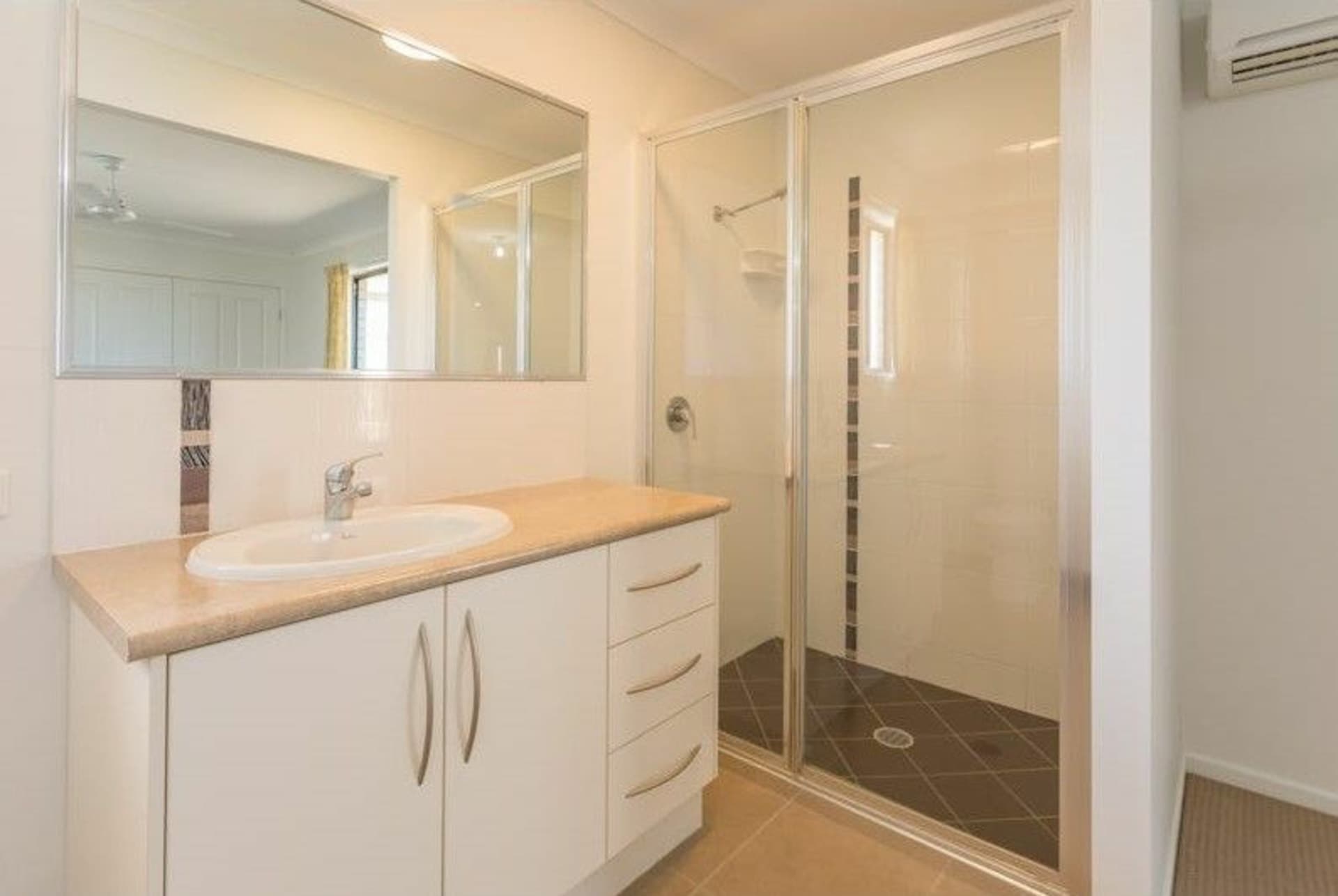 6 Grange Court Eimeo QLD, Eimeo - Image 1