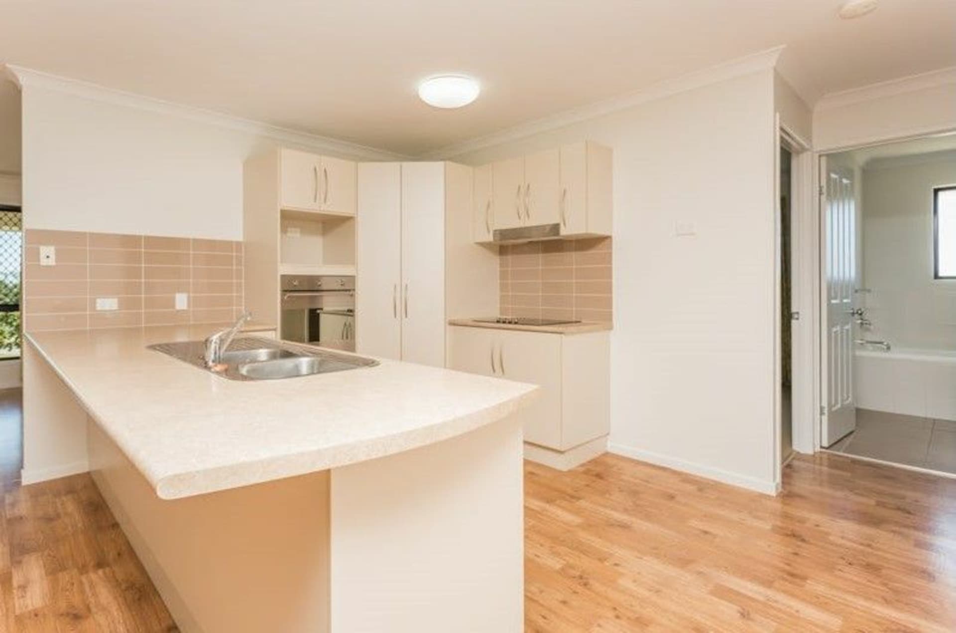 6 Grange Court Eimeo QLD, Eimeo - Thumbnail 4