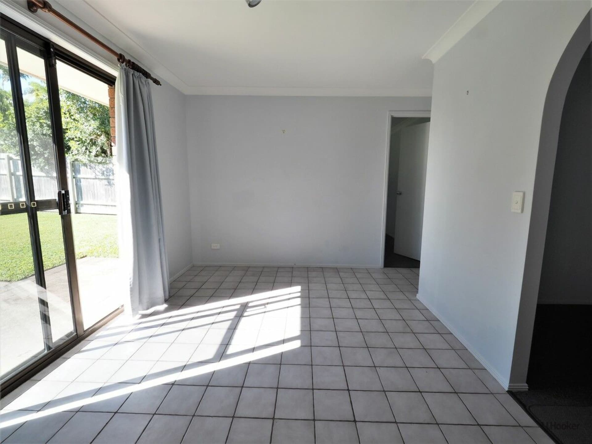 10 Balsa Street Elanora QLD, Elanora - Thumbnail 8