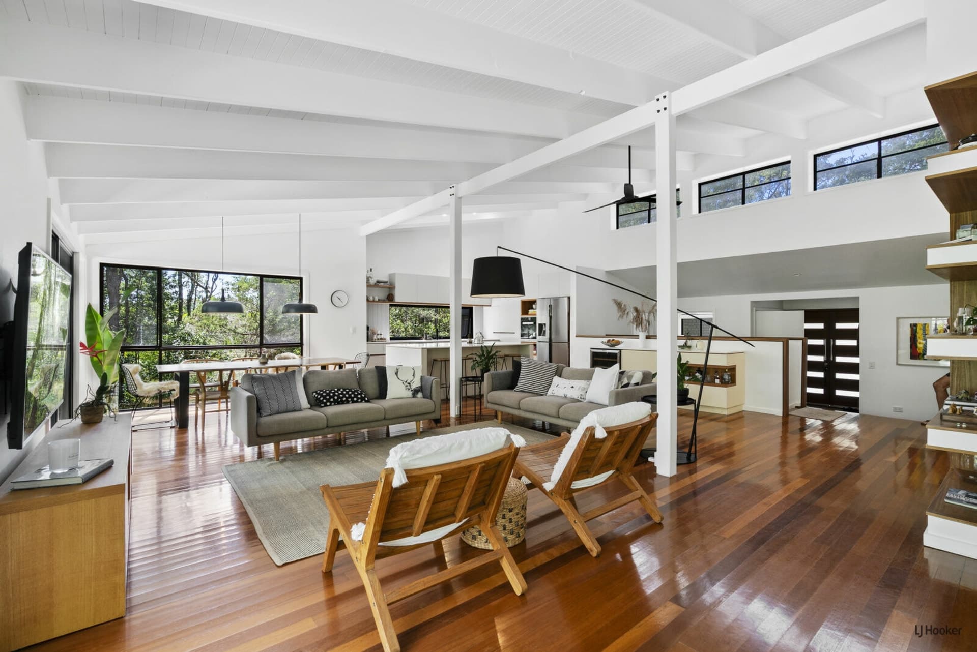 12 Cheshire Grove Elanora QLD, Elanora - Thumbnail 5