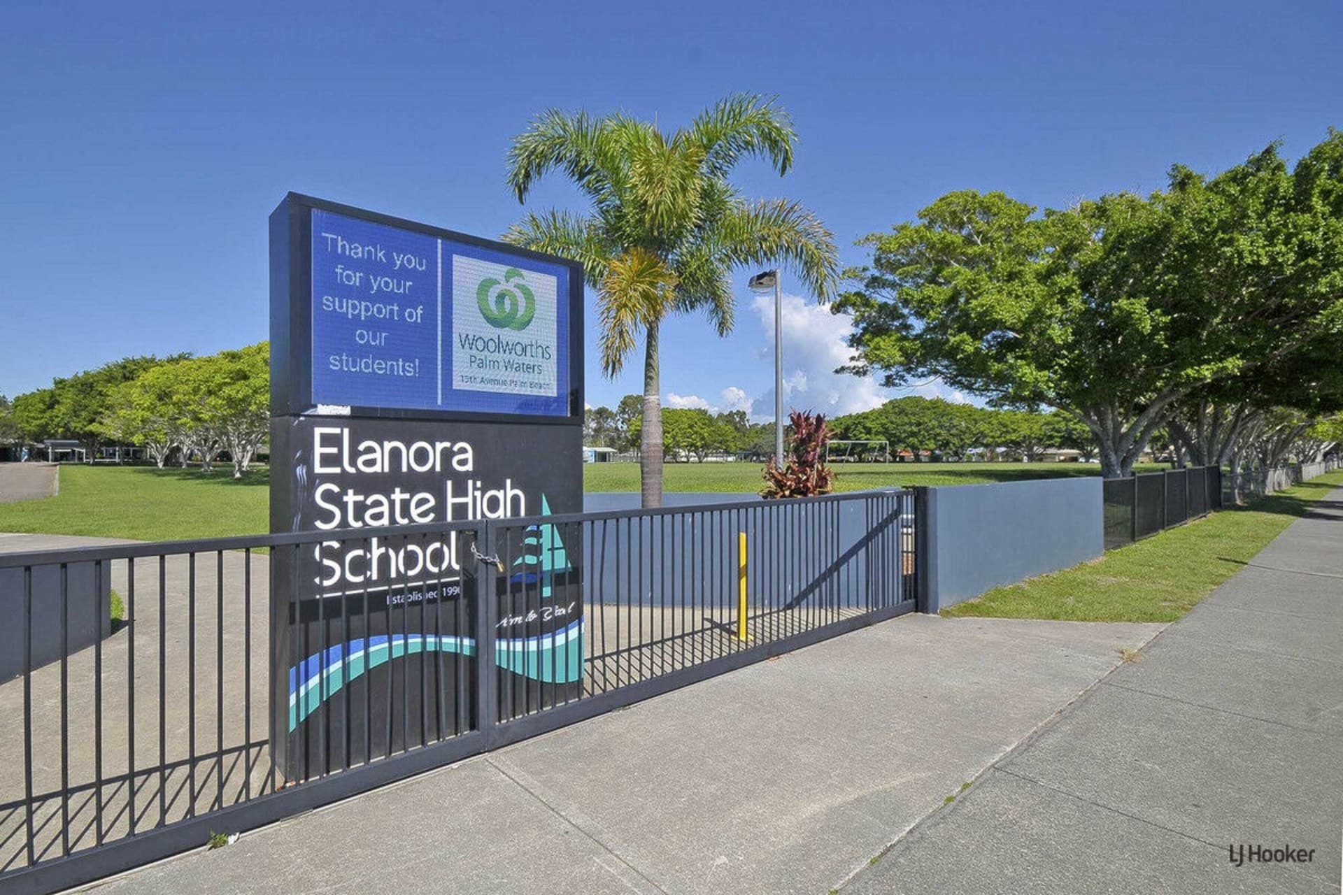 8 Darnel Street Elanora QLD, Elanora - Image 1