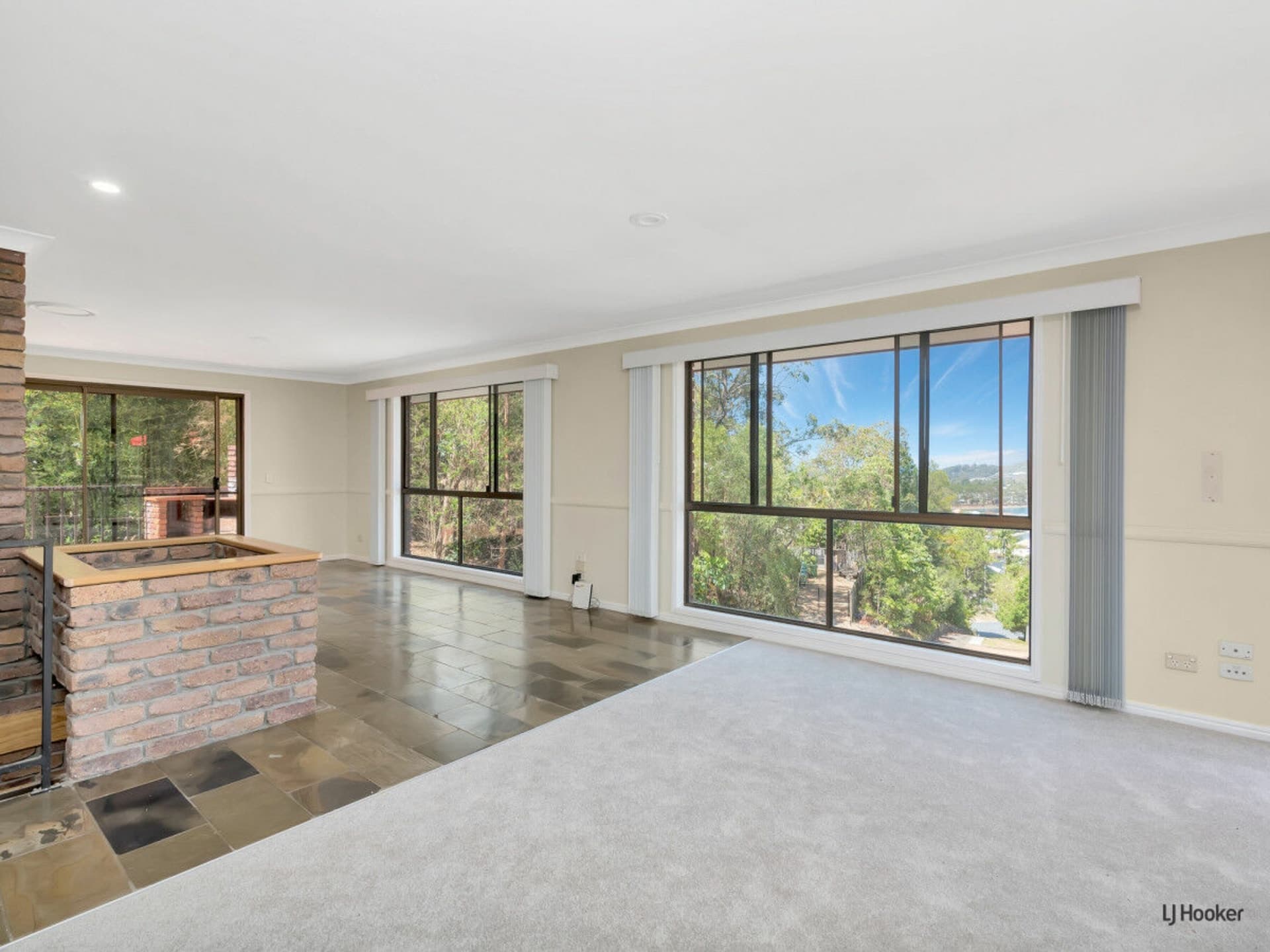 18 Bronzewing Close Elanora QLD, Elanora - Thumbnail 5