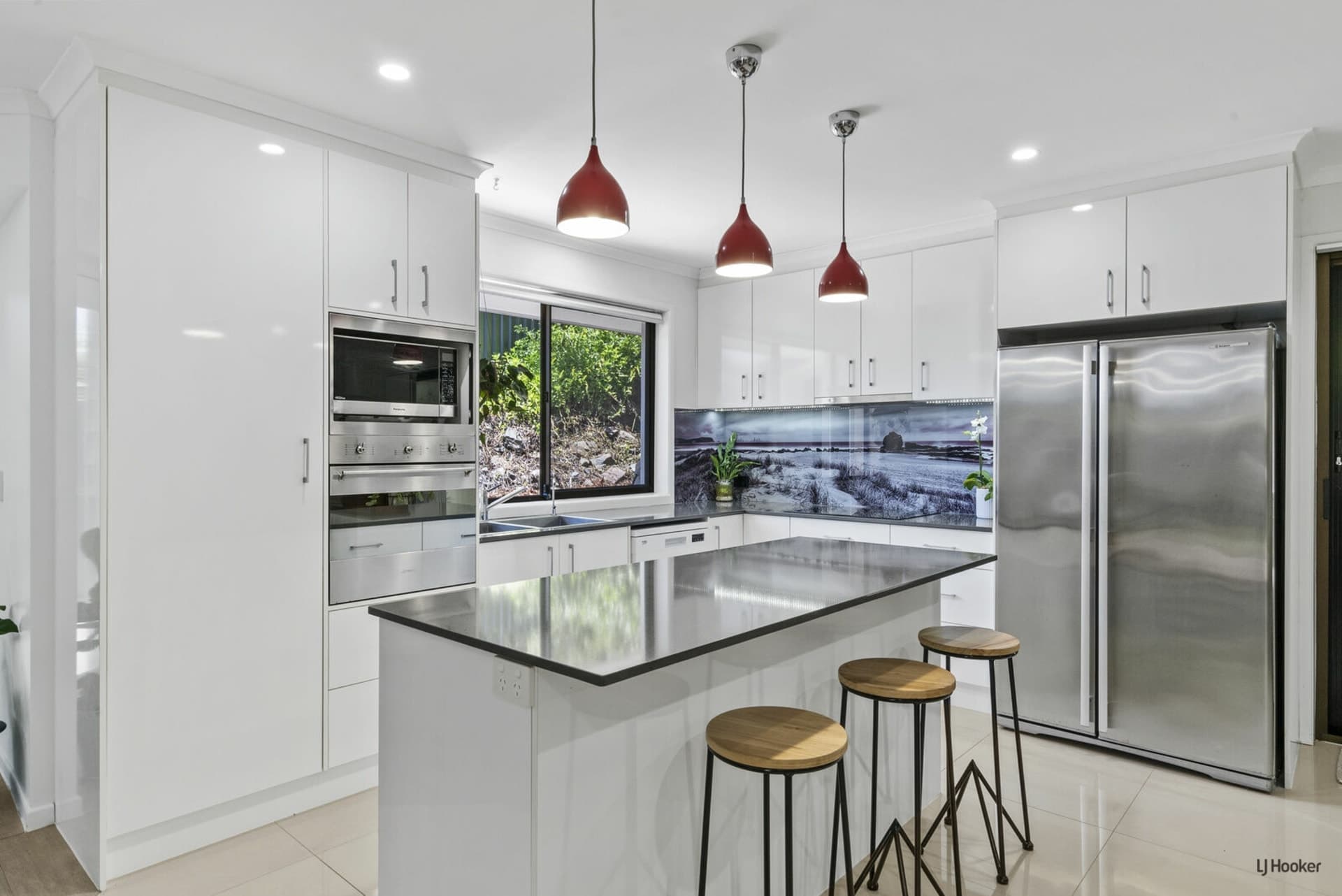 6 Wickepin Court Elanora QLD, Elanora - Thumbnail 4