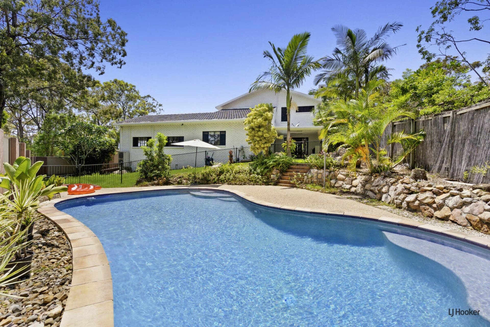 197 Simpsons Road Elanora QLD, Elanora - Thumbnail 2