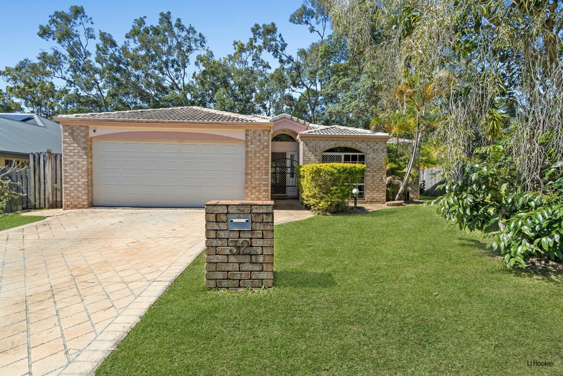 32 Leopard Avenue Elanora QLD, Elanora - Thumbnail 3