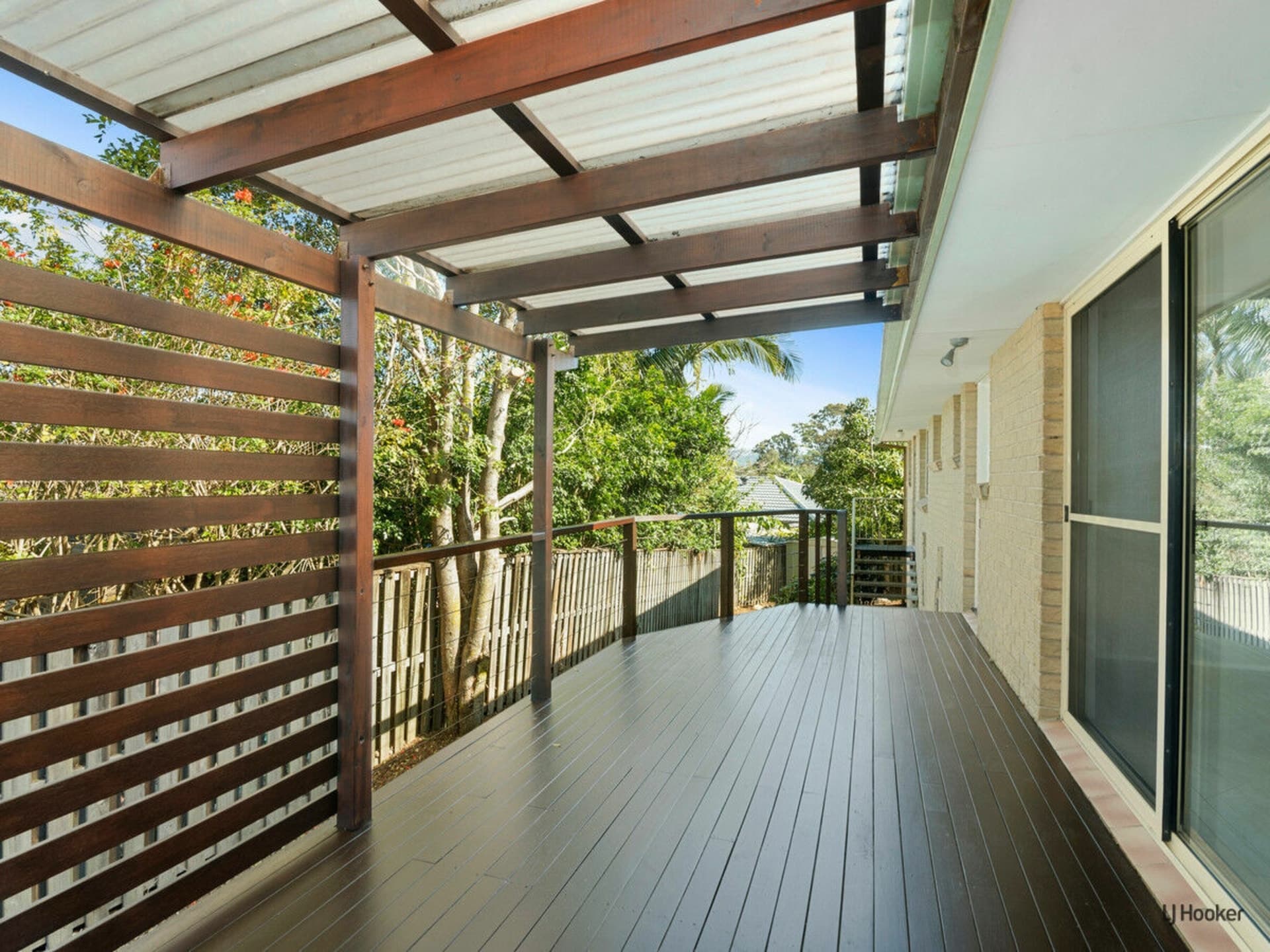 16 Daphne Court Elanora QLD, Elanora - Thumbnail 3